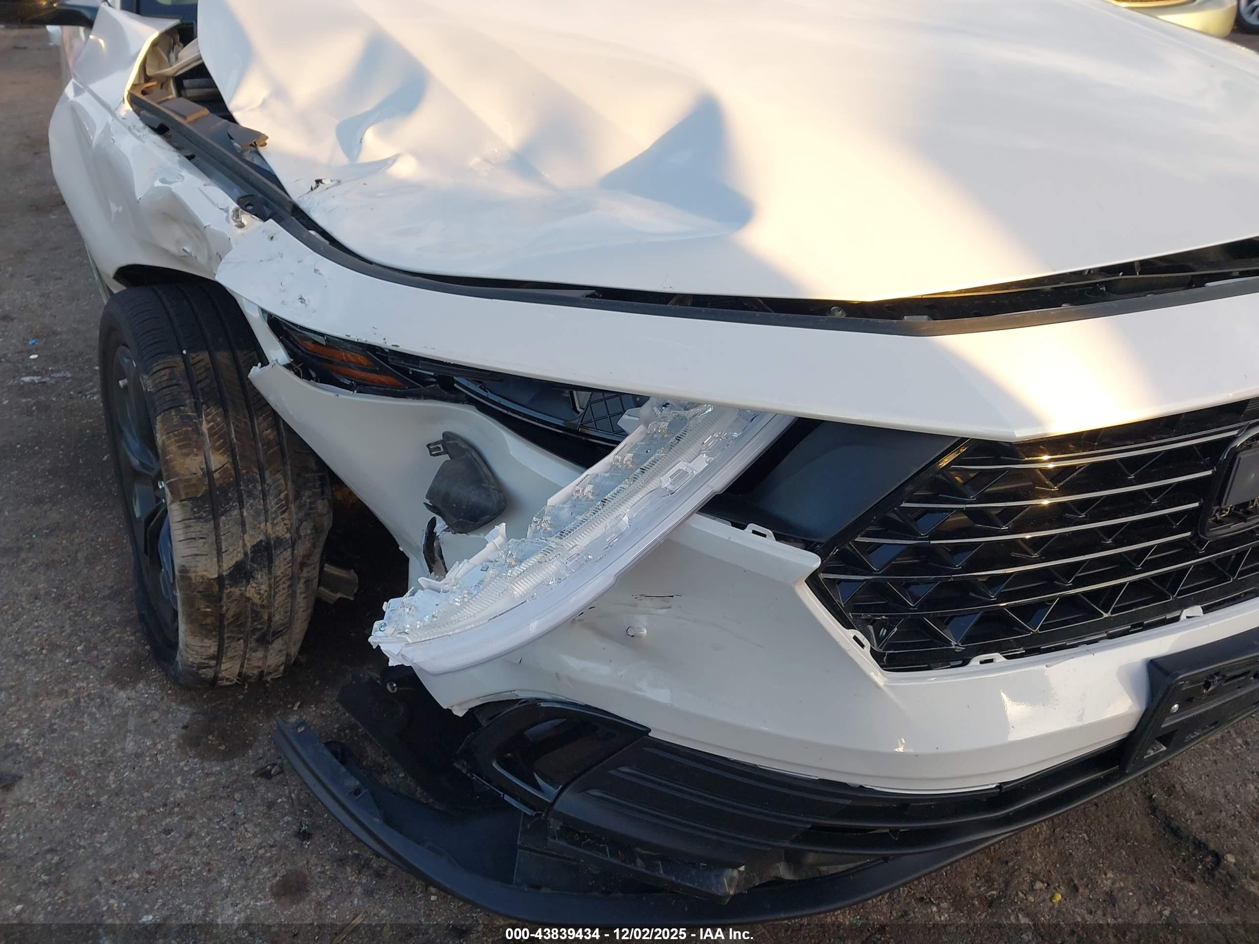 HONDA ACCORD image 6