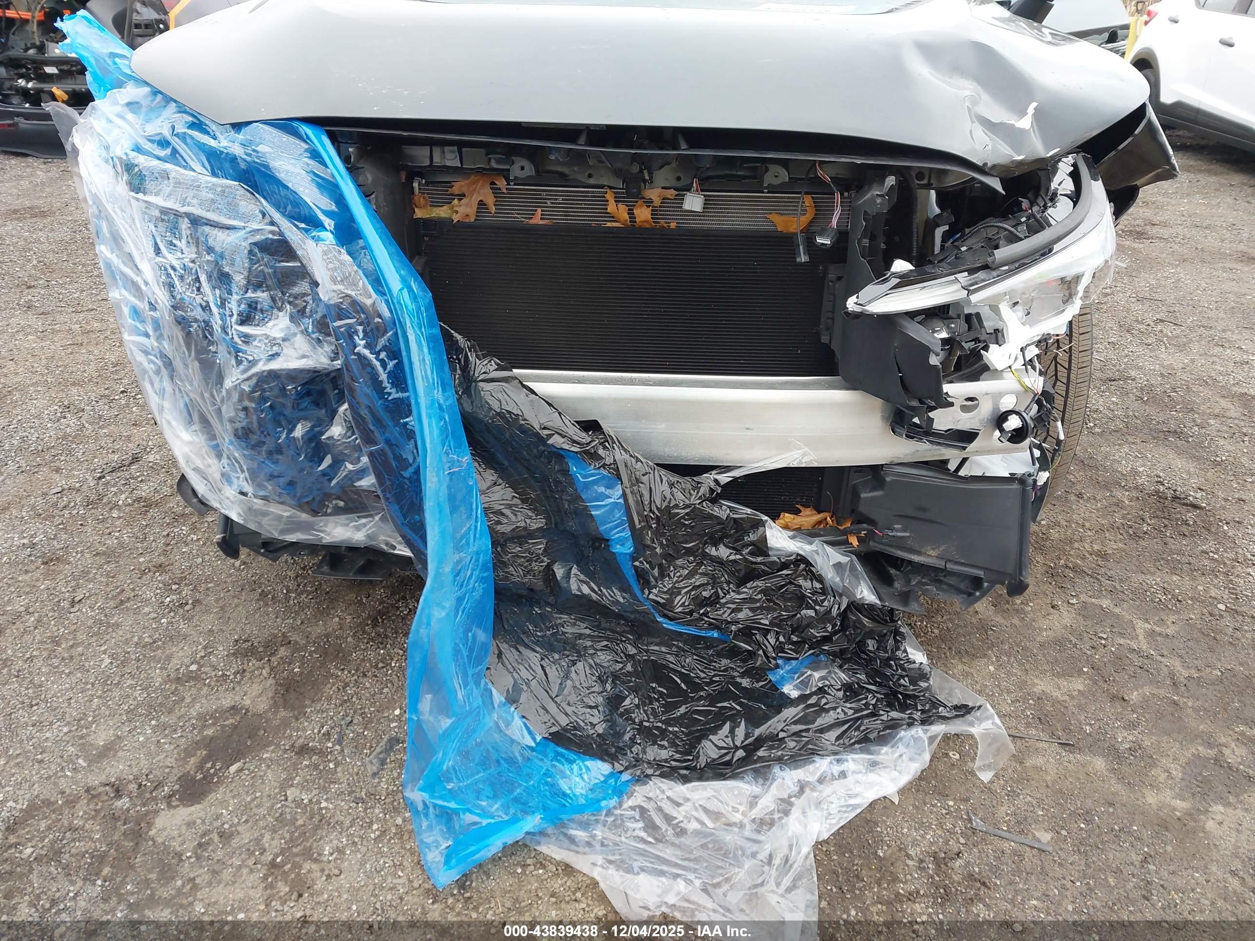 LEXUS TX image 6