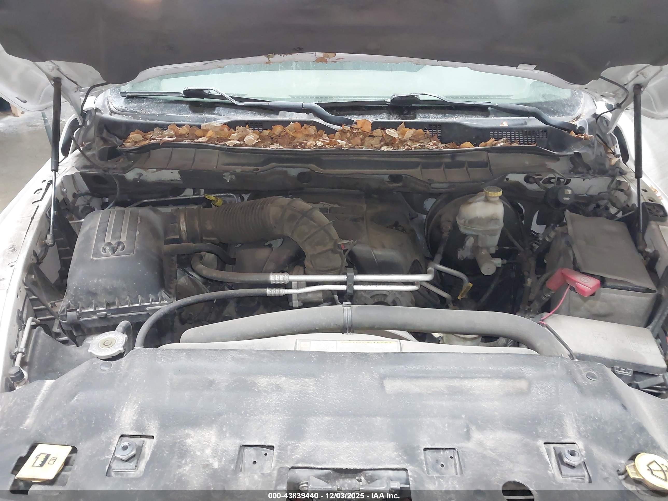 DODGE RAM image 10