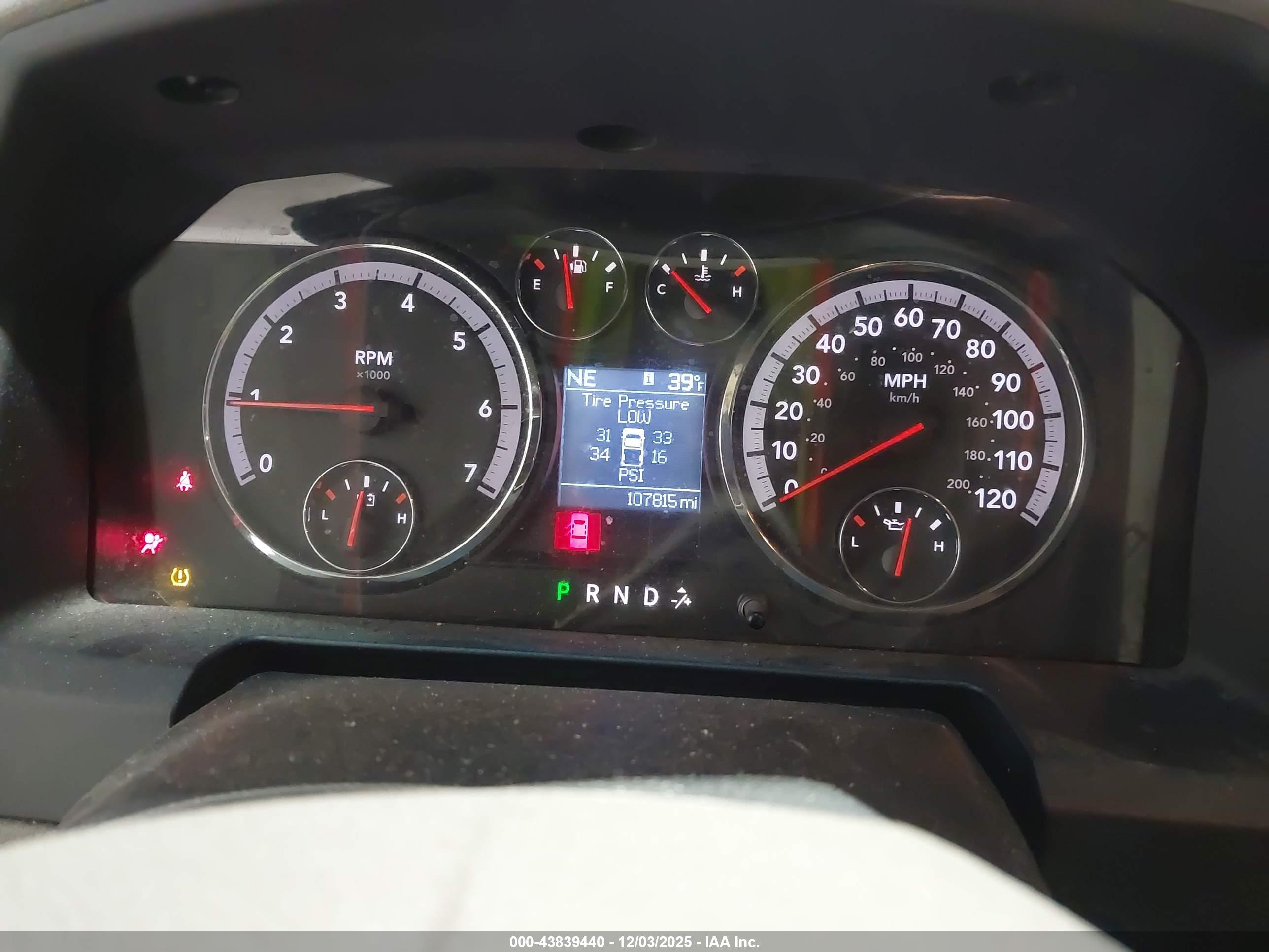 DODGE RAM image 7