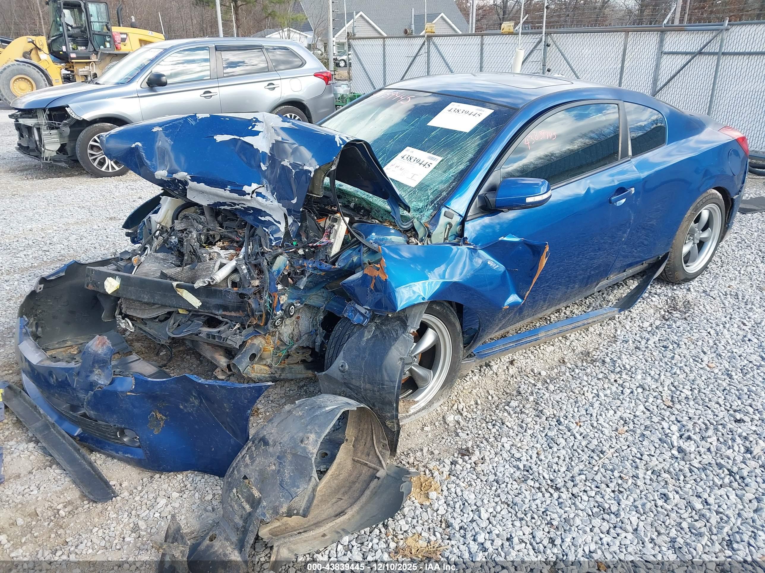 NISSAN ALTIMA image 2