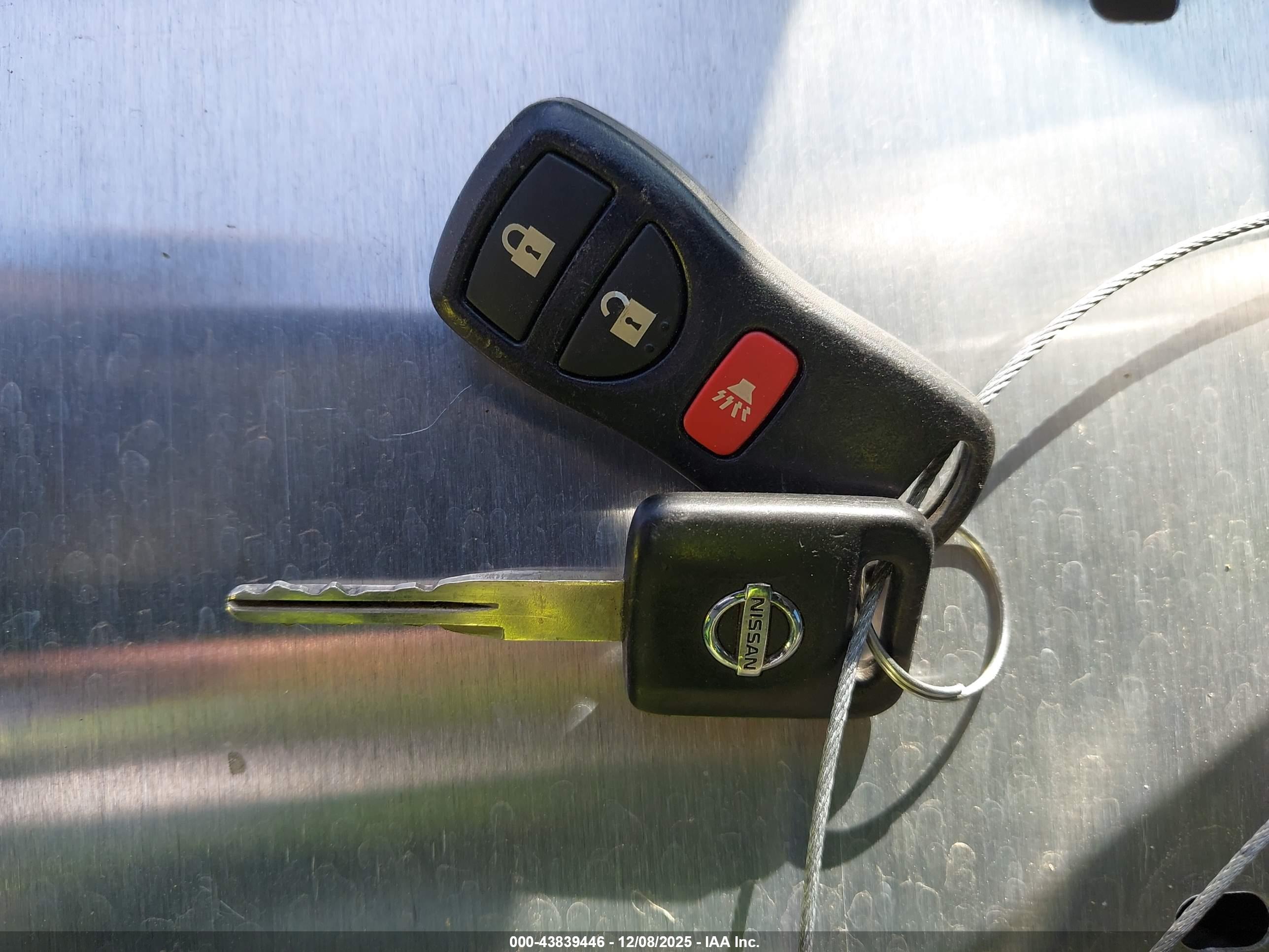 NISSAN FRONTIER image 11