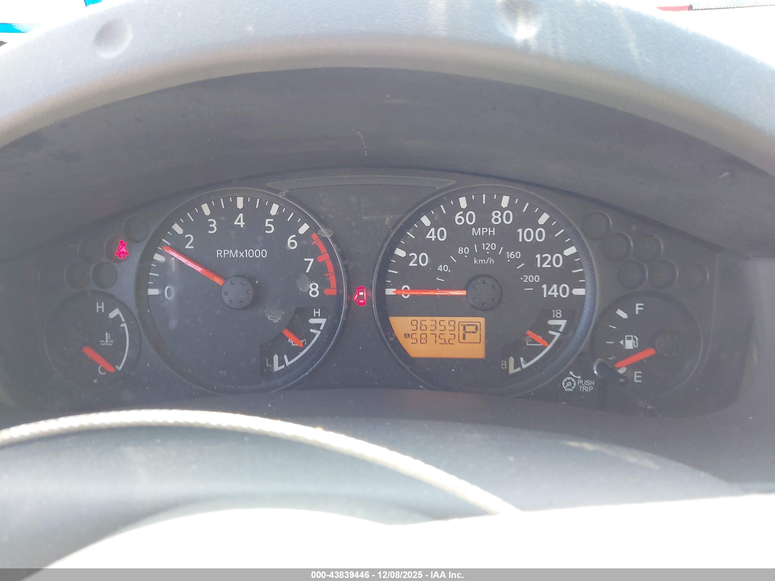 NISSAN FRONTIER image 7