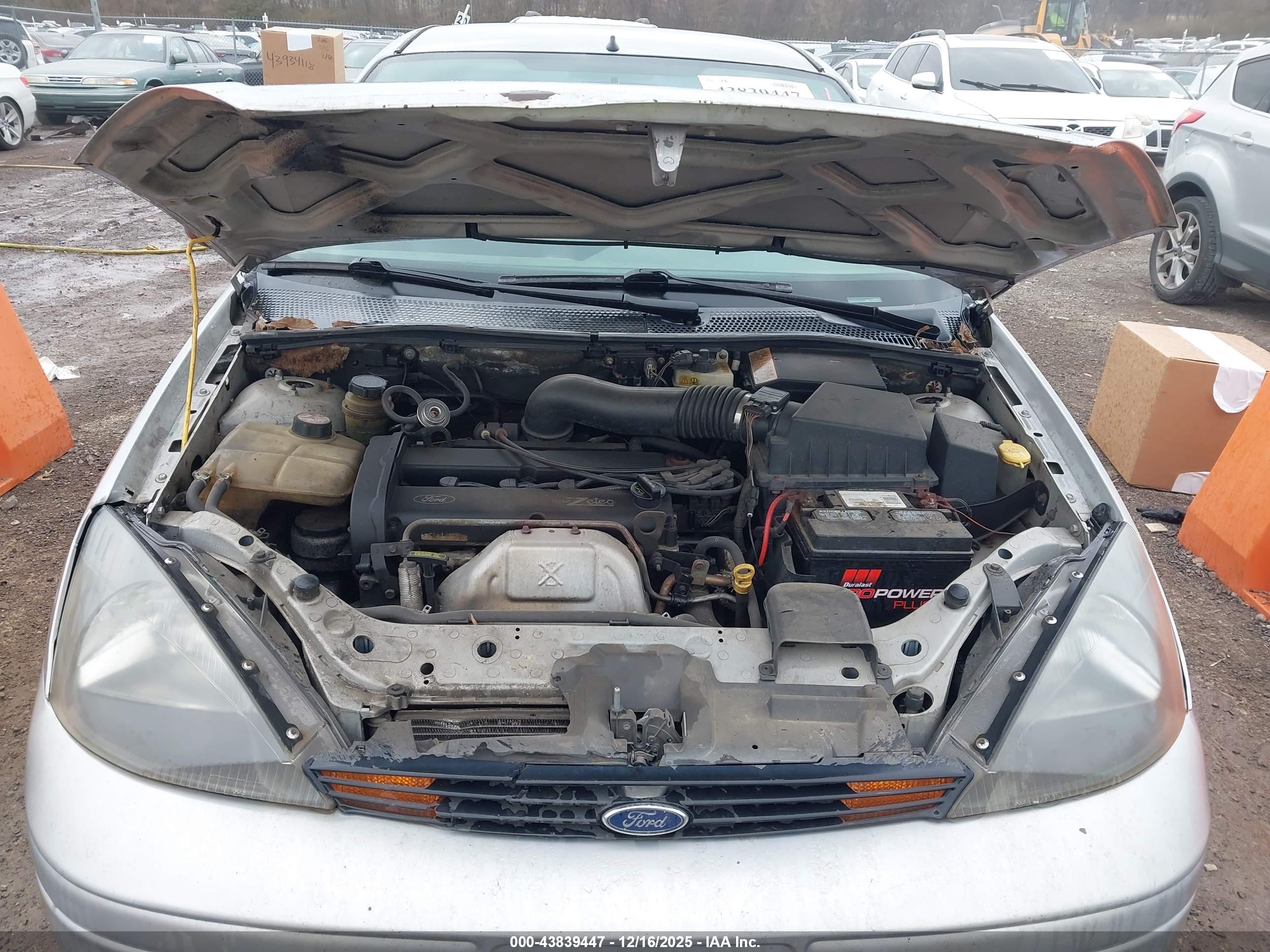 FORD FOCUS image 10