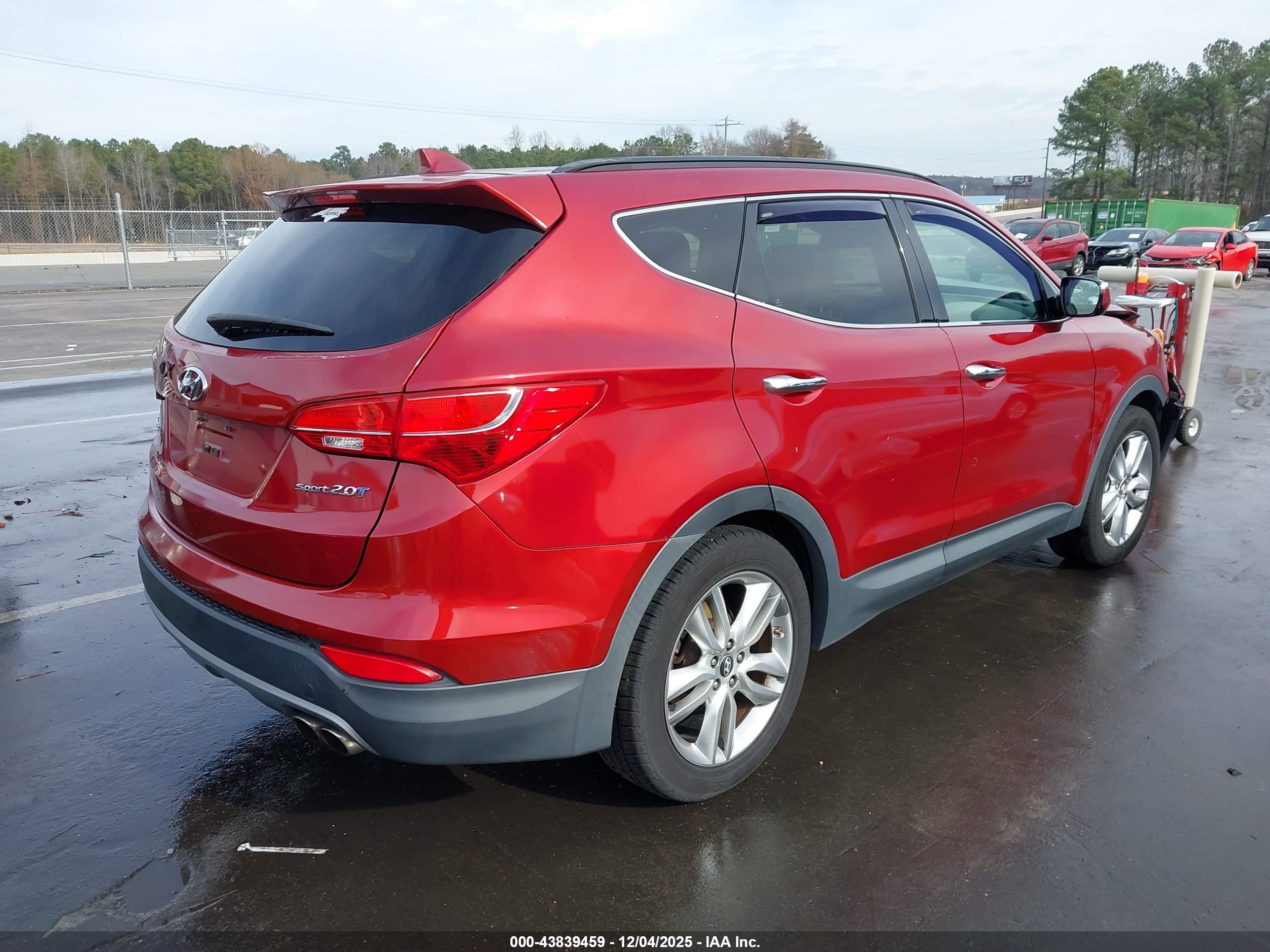 HYUNDAI SANTA image 4
