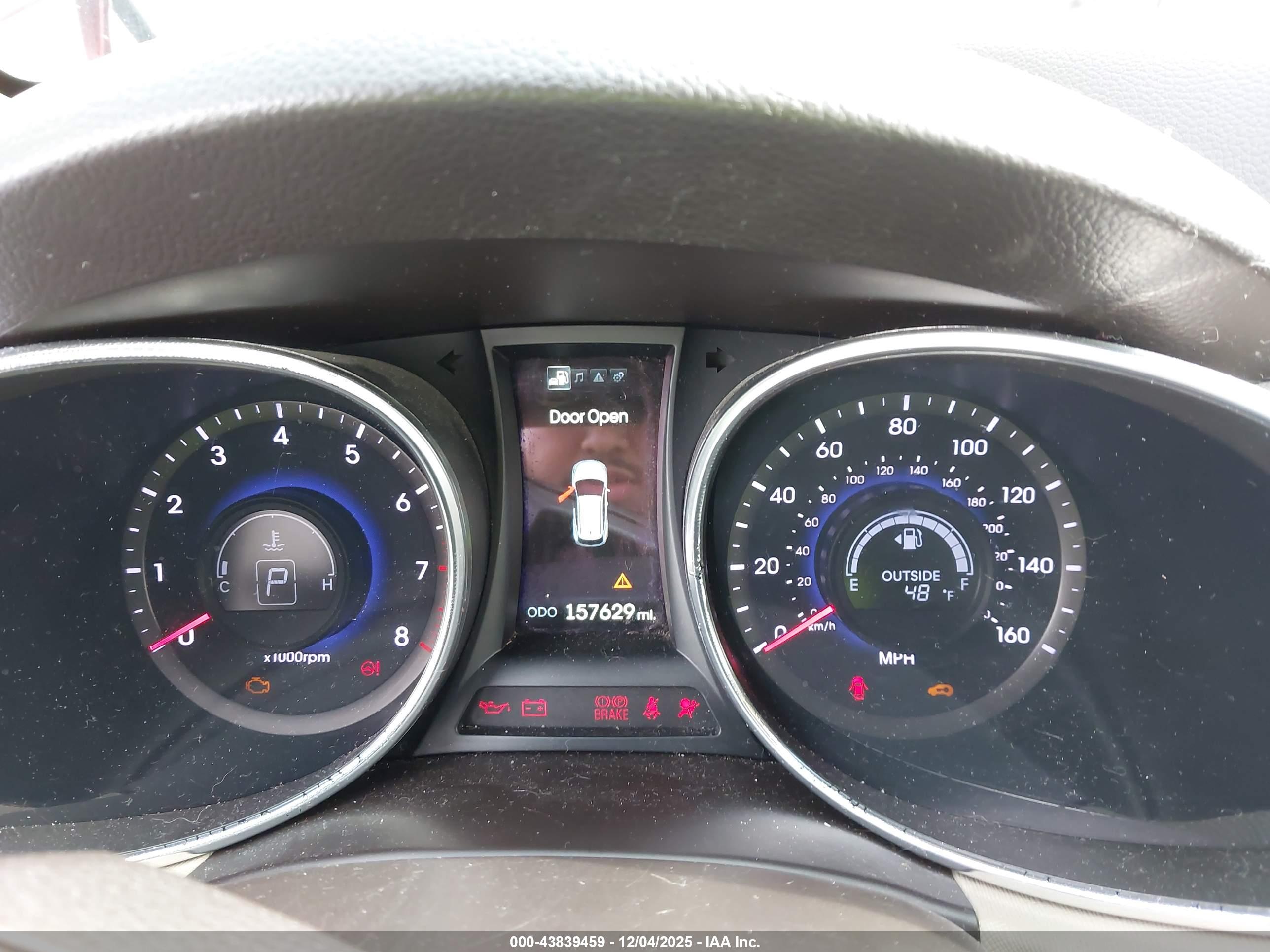 HYUNDAI SANTA image 7