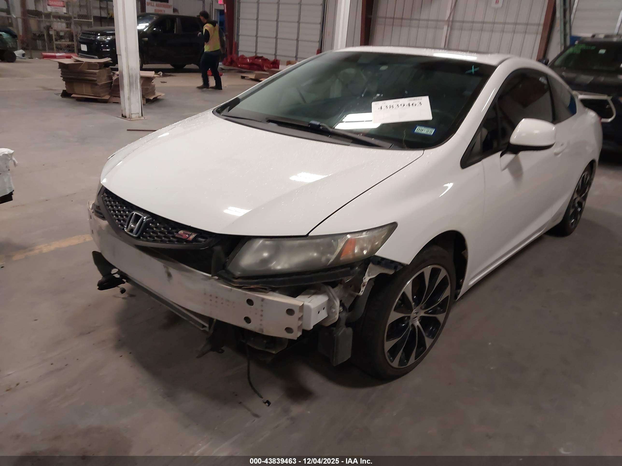 HONDA CIVIC image 6
