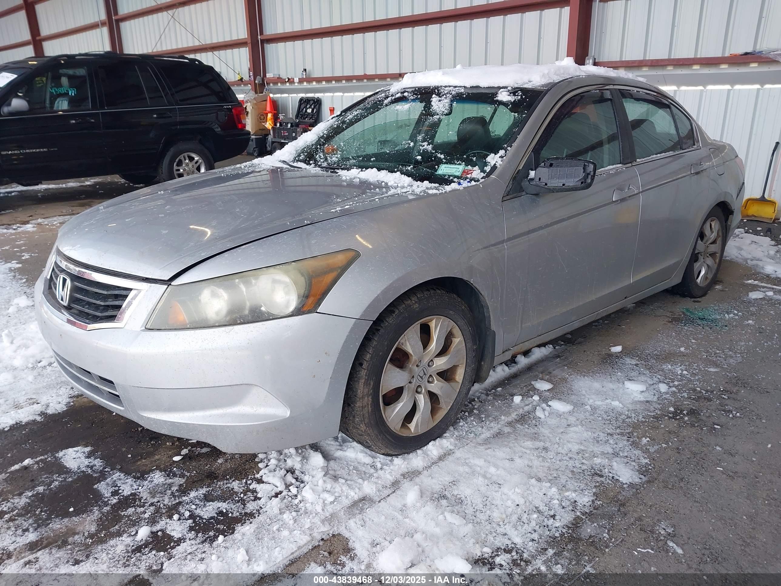 HONDA ACCORD image 2