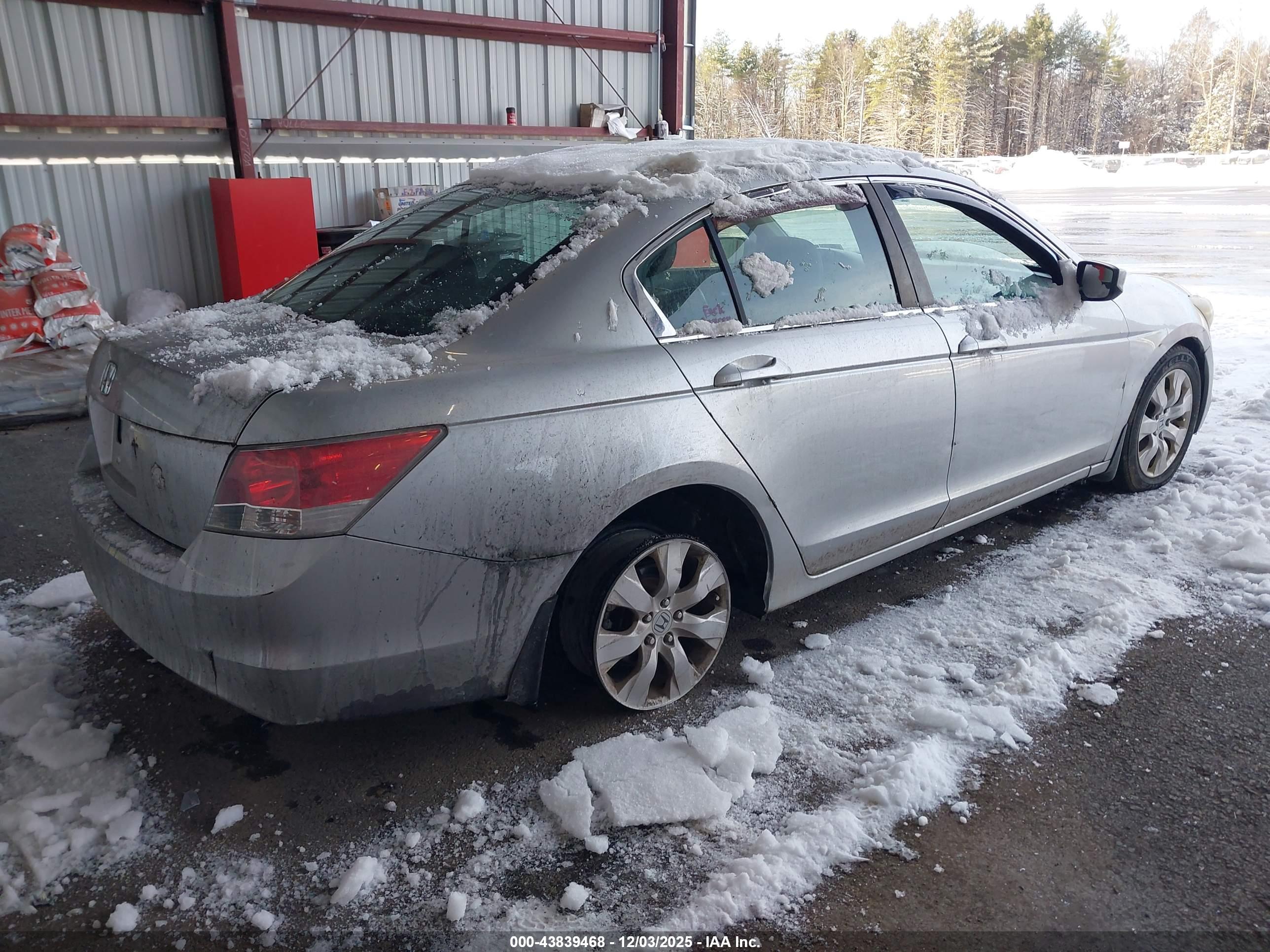 HONDA ACCORD image 4