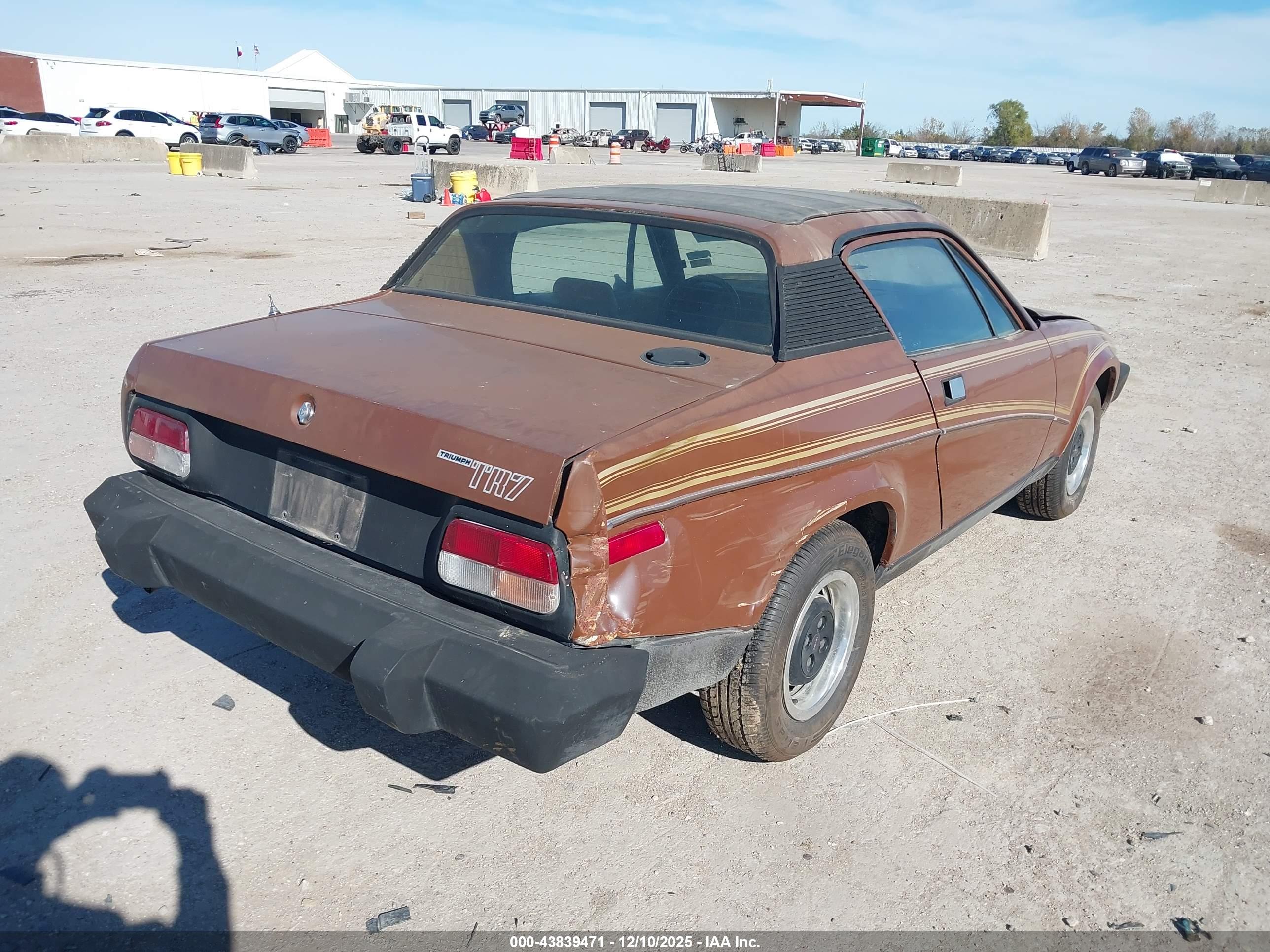 TRIUMPH TR7 image 4