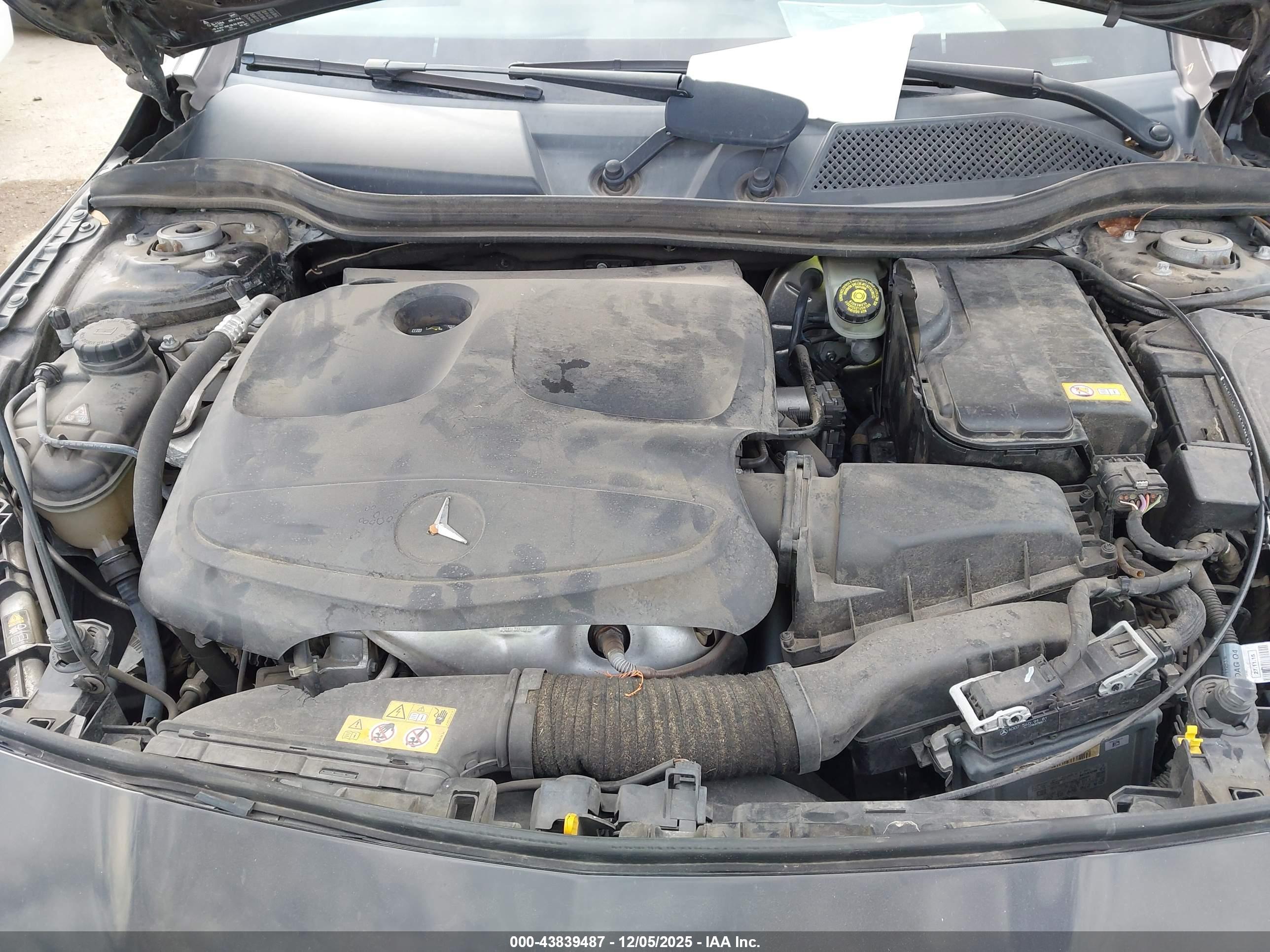 MERCEDES-BENZ CLA image 10