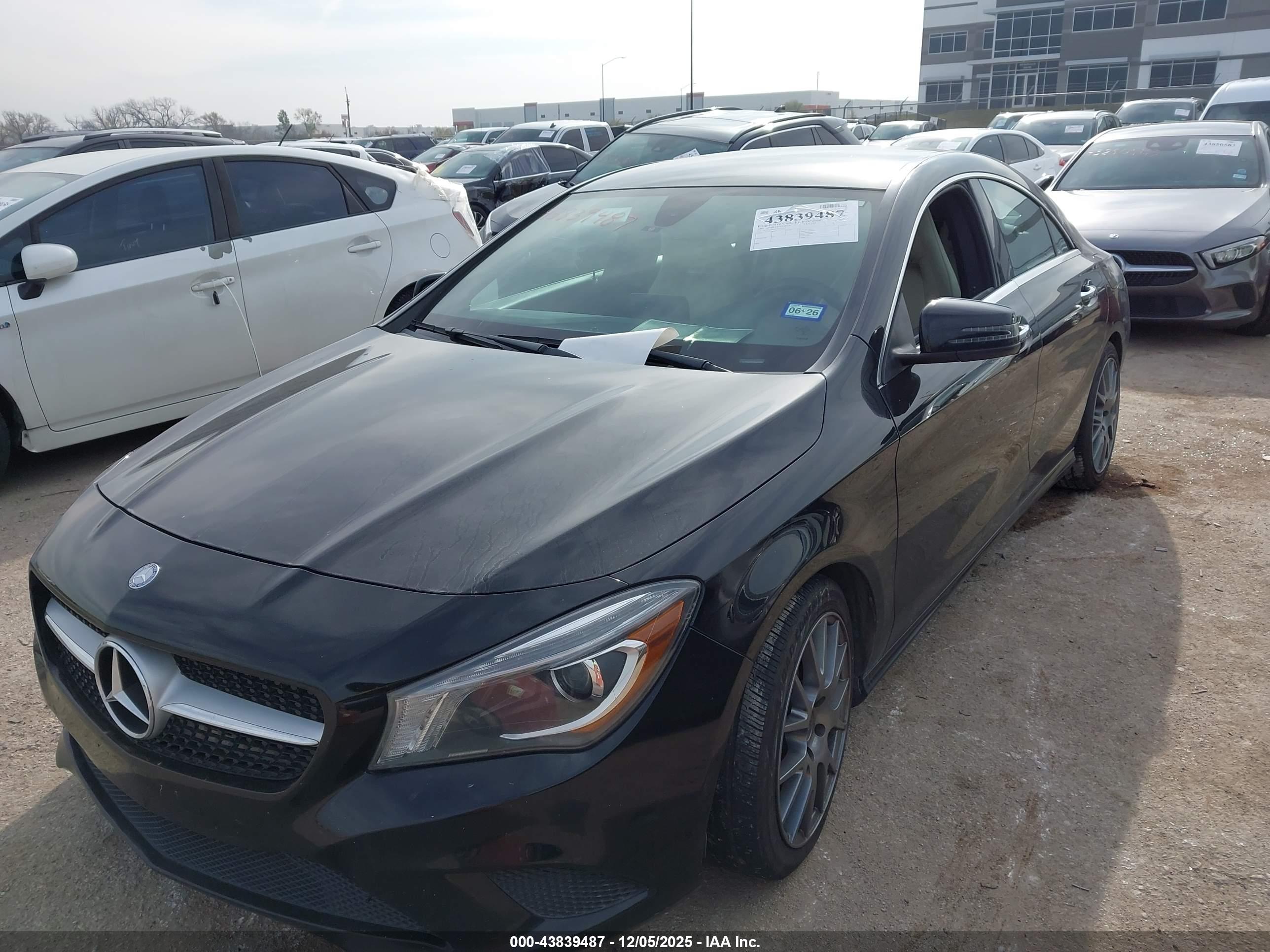 MERCEDES-BENZ CLA image 6