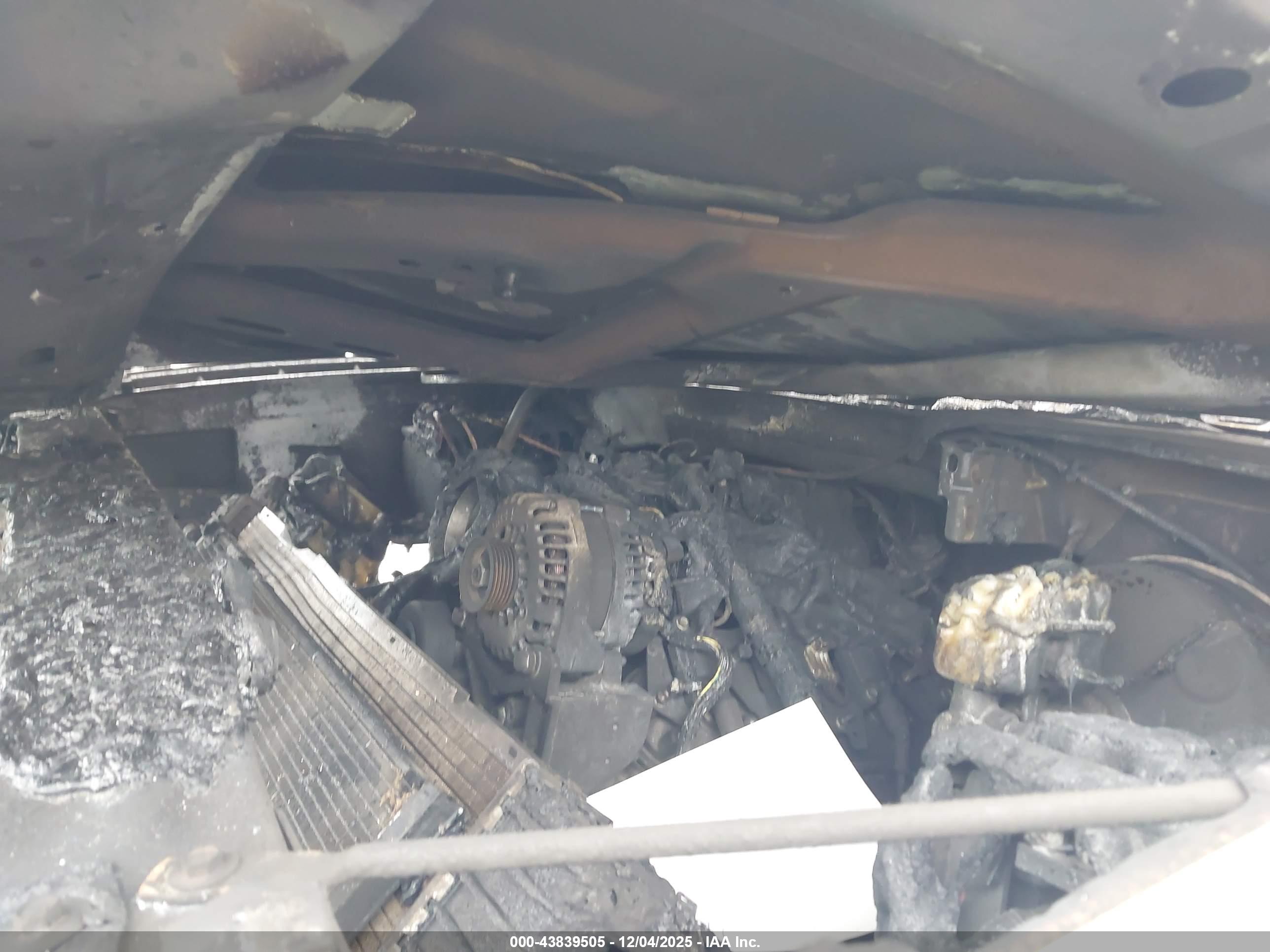 CHEVROLET TAHOE image 10