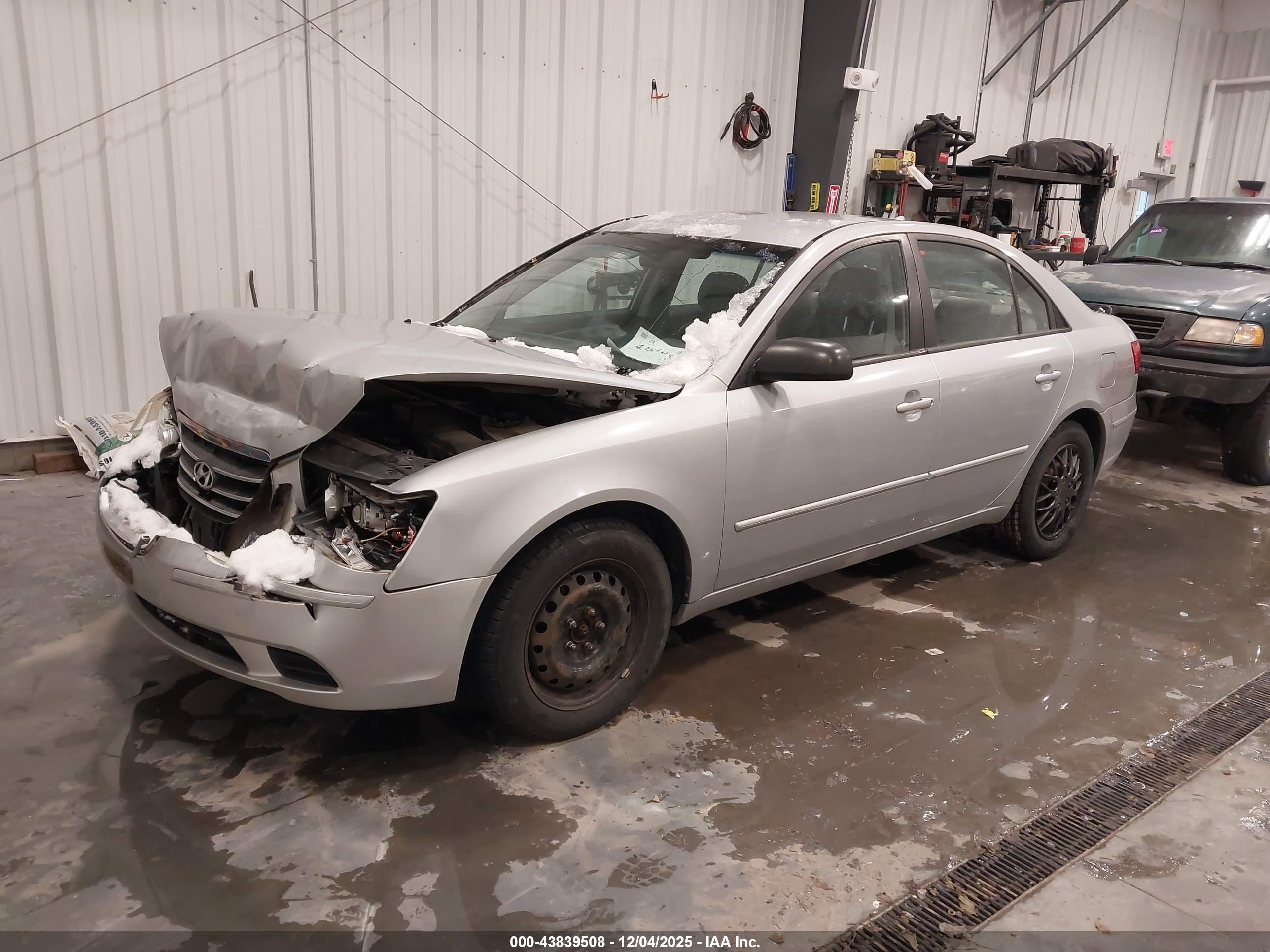 HYUNDAI SONATA image 2