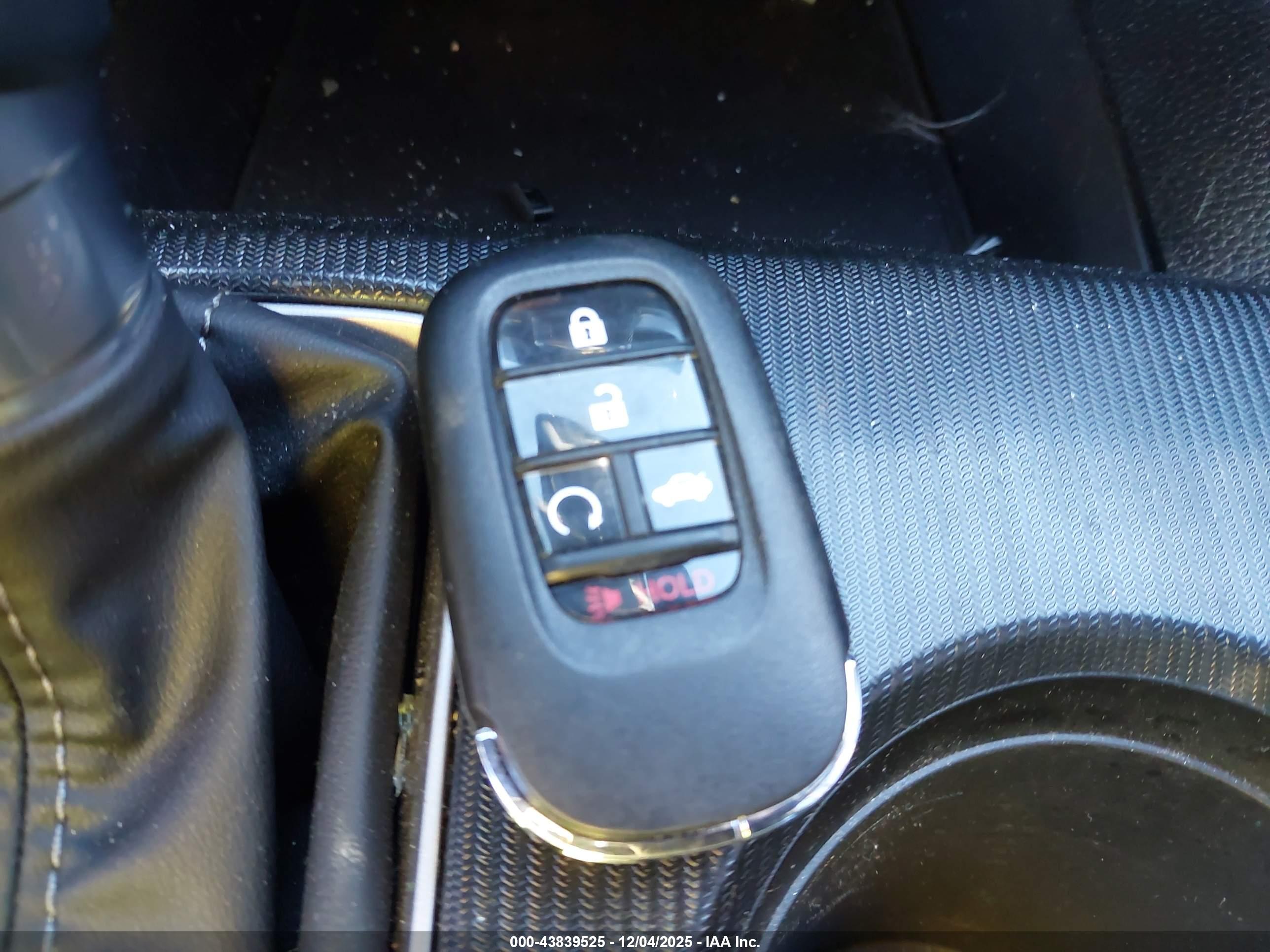 HONDA CIVIC image 11
