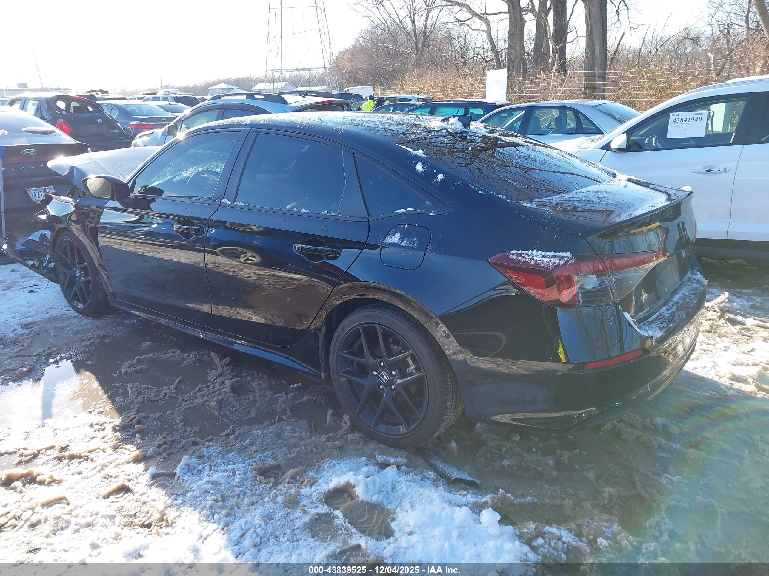 HONDA CIVIC image 3