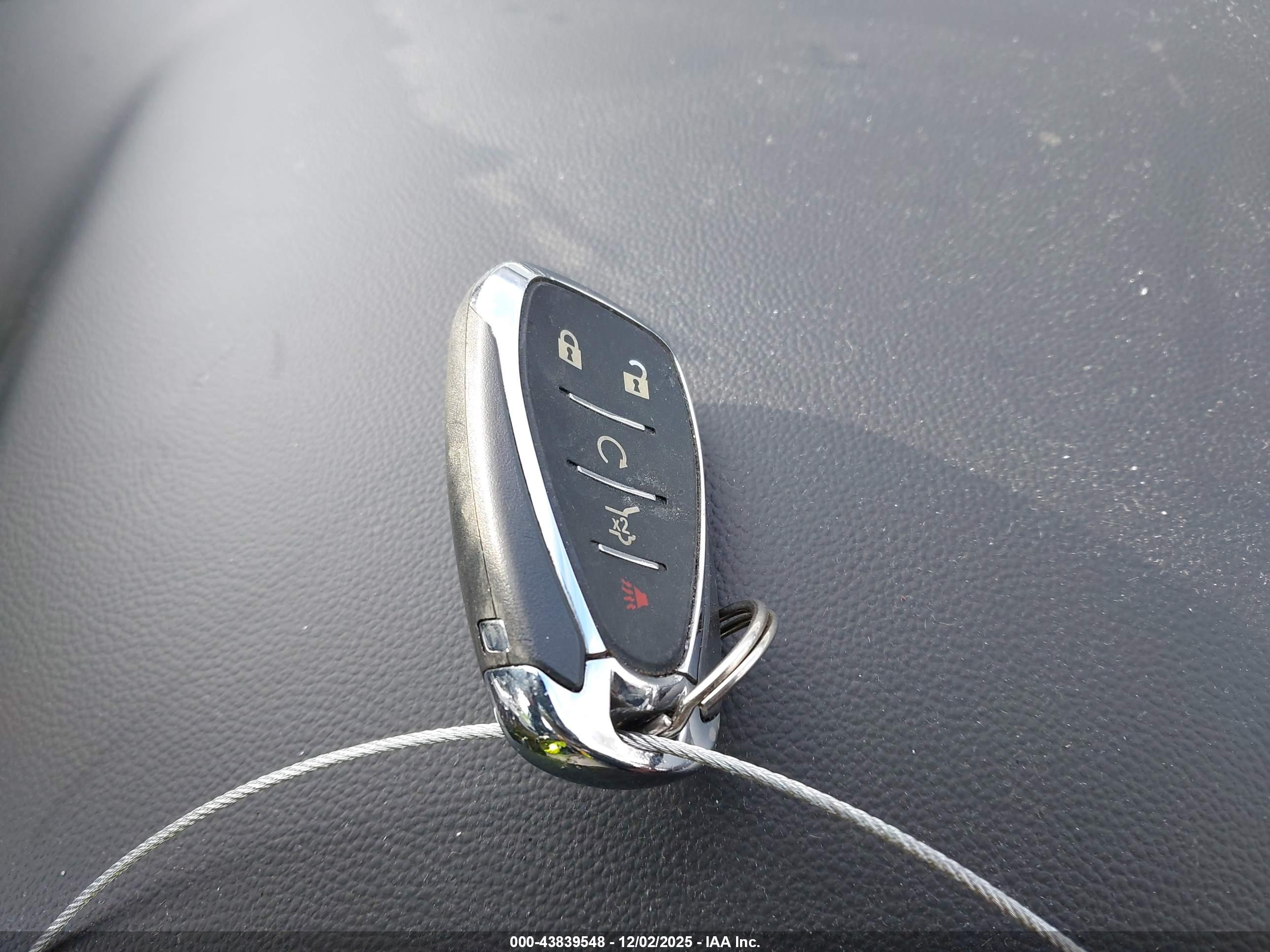 CHEVROLET TRAVERSE image 11