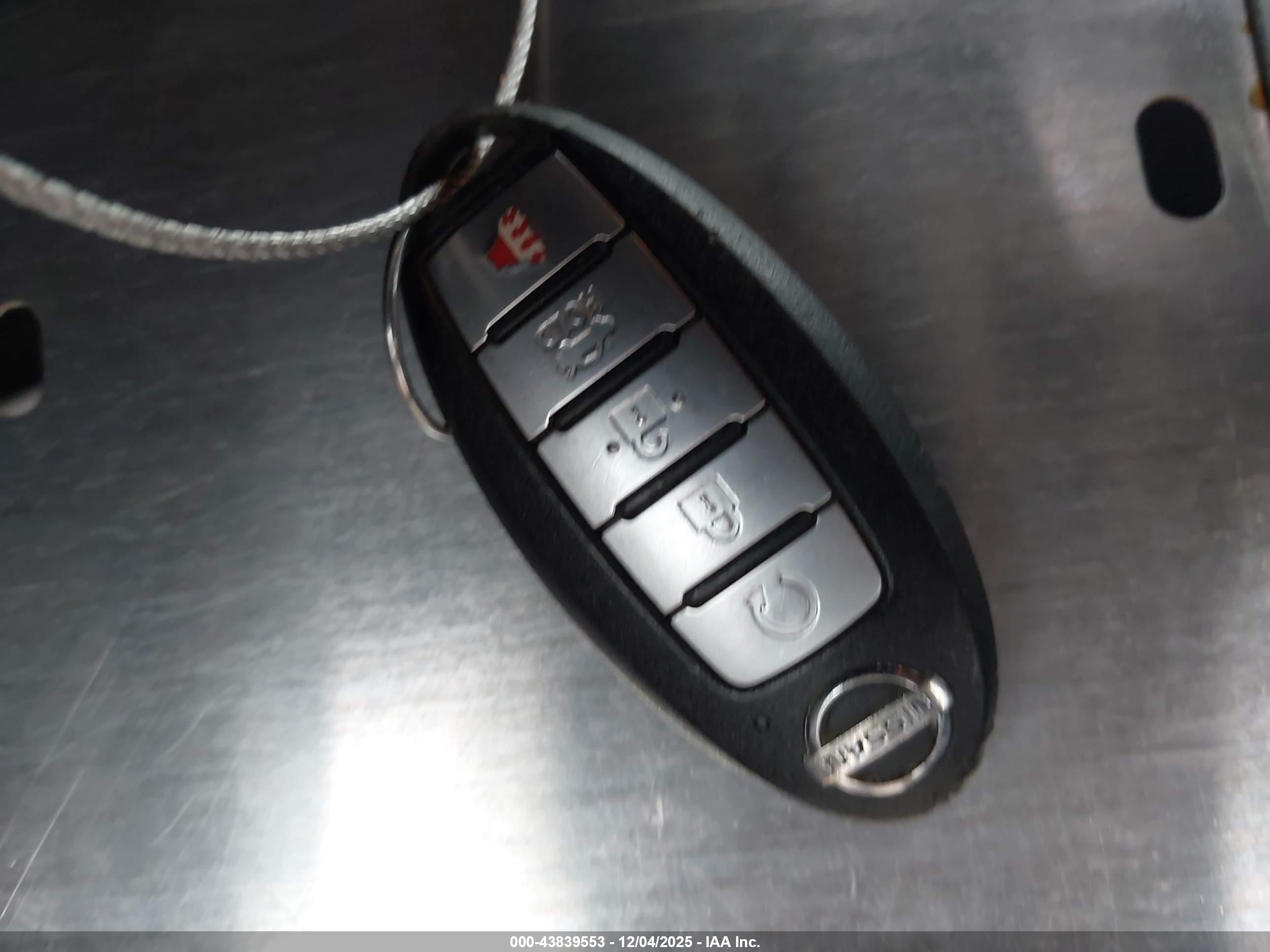 NISSAN ALTIMA image 11