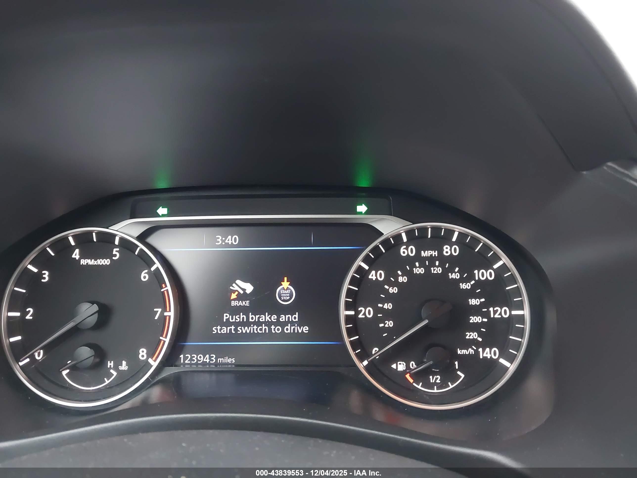 NISSAN ALTIMA image 7