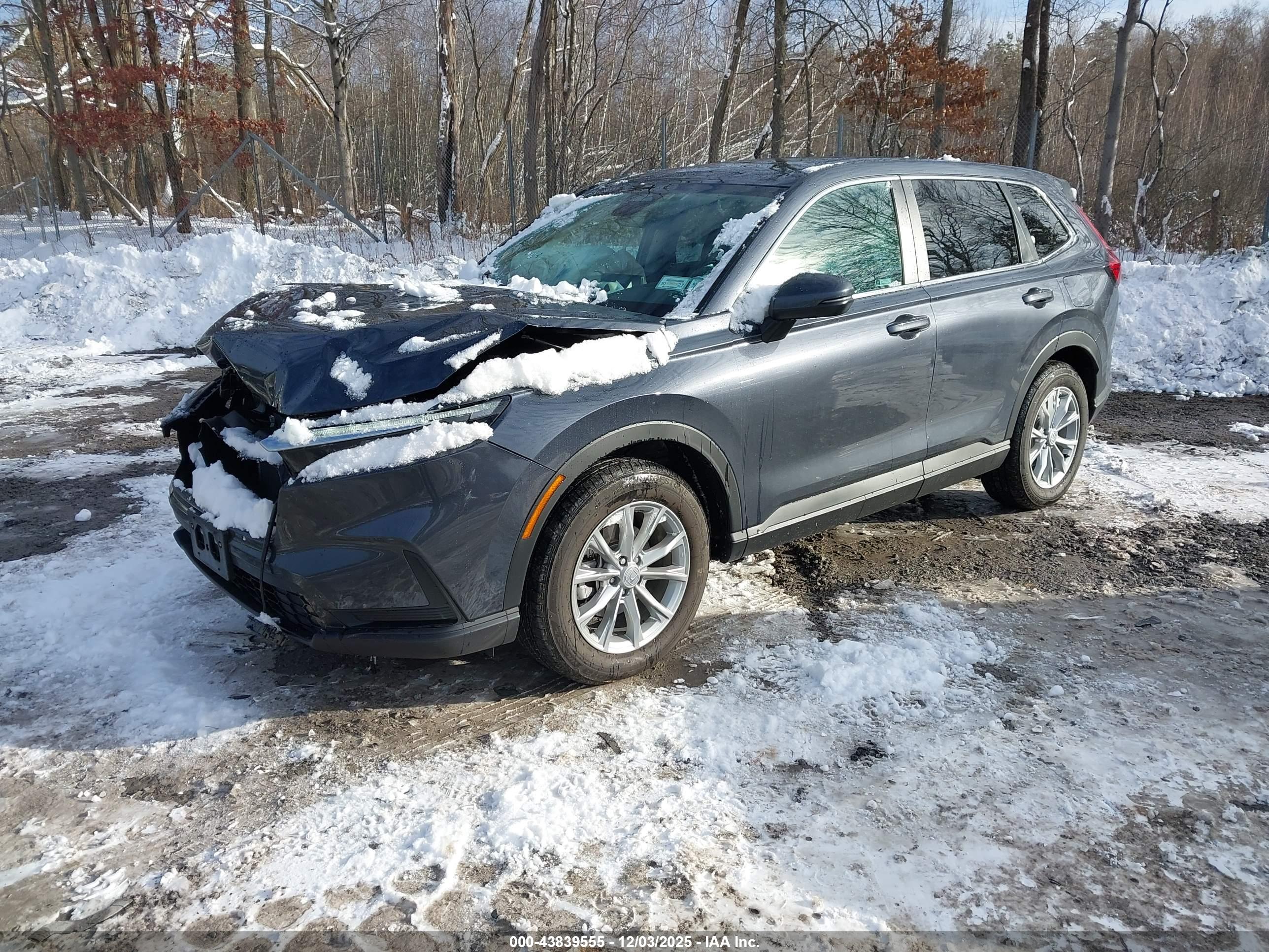 HONDA CR-V image 2