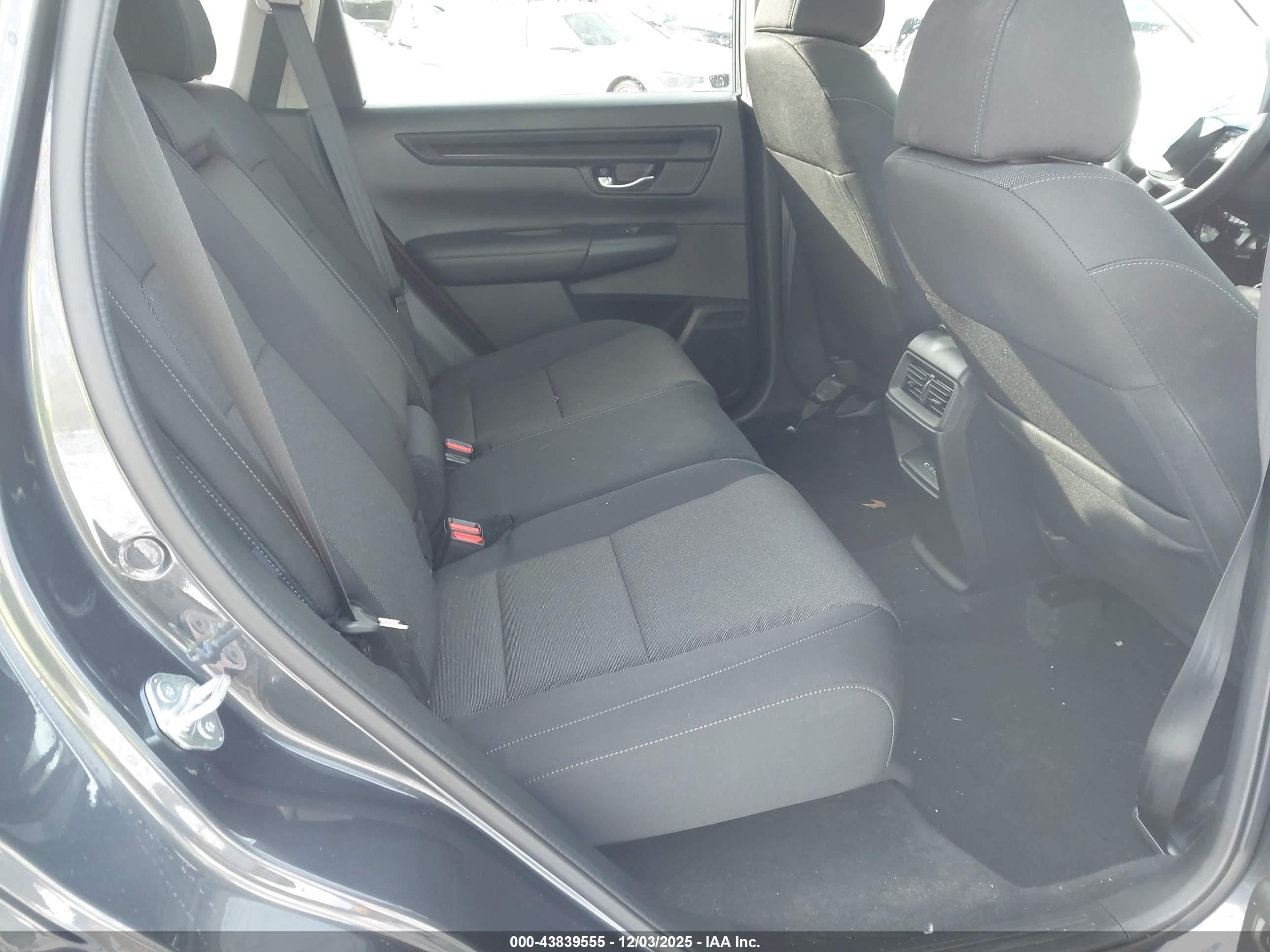 HONDA CR-V image 8