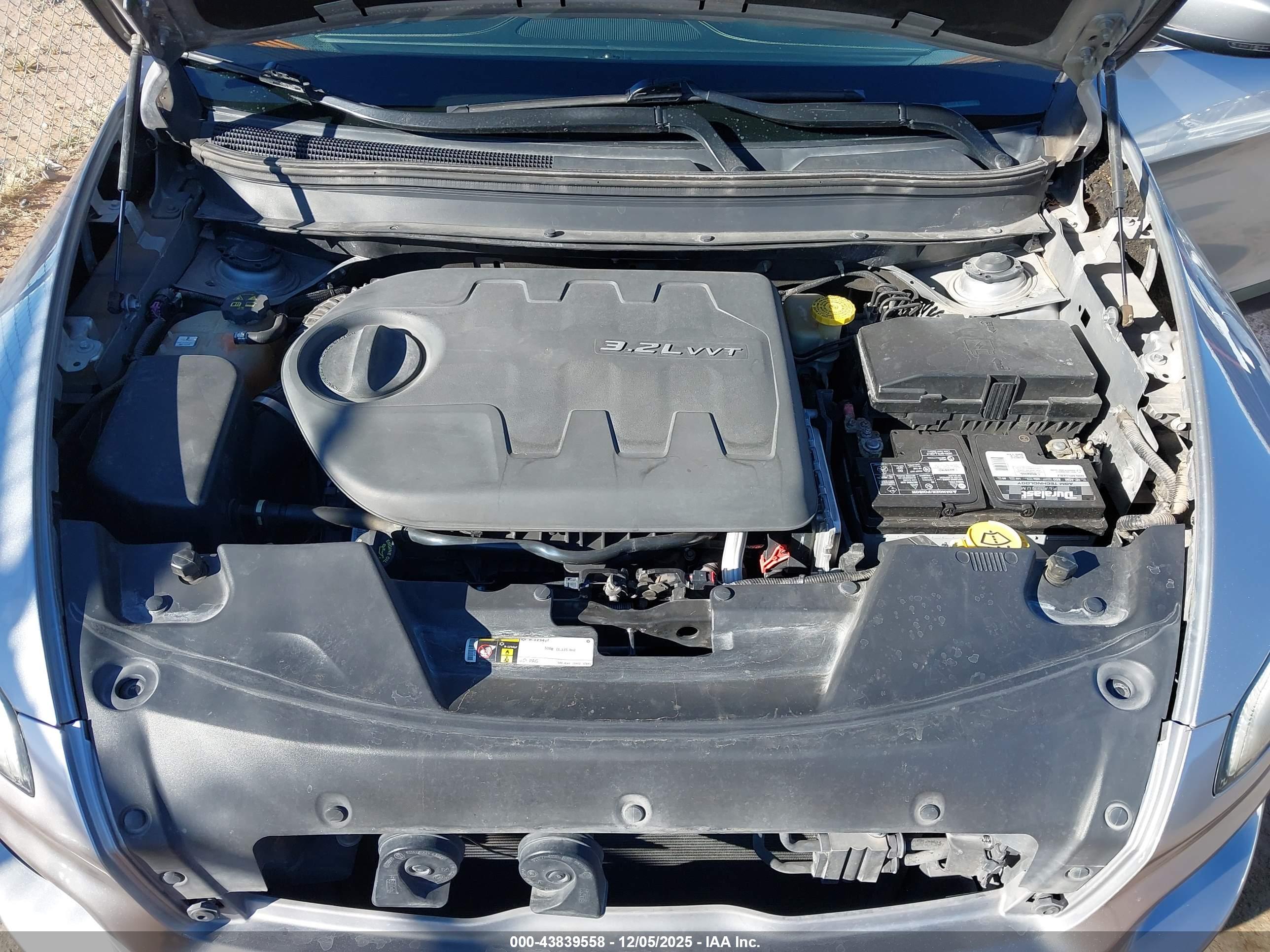 JEEP CHEROKEE image 10