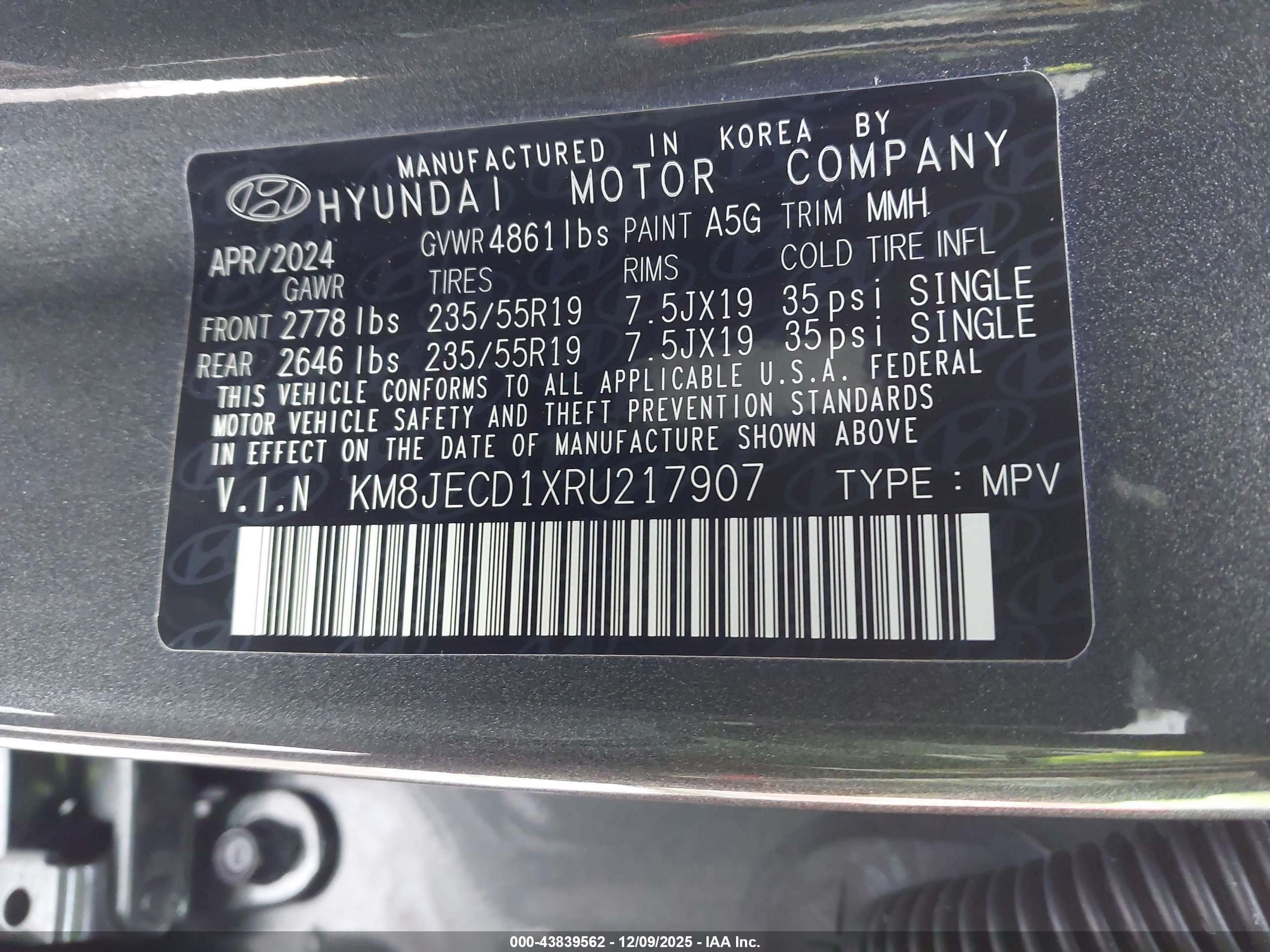 HYUNDAI TUCSON image 9