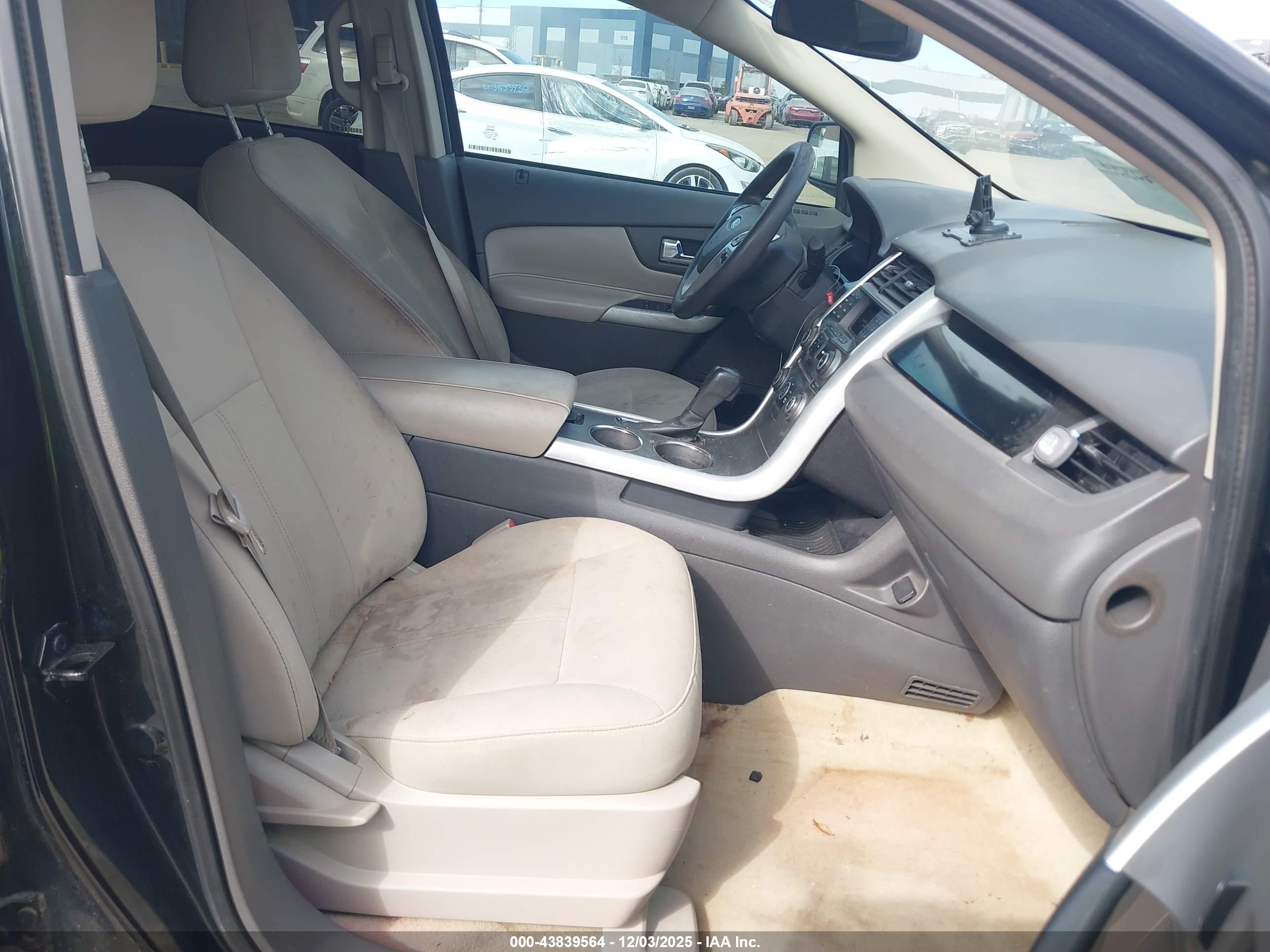 FORD EDGE image 5