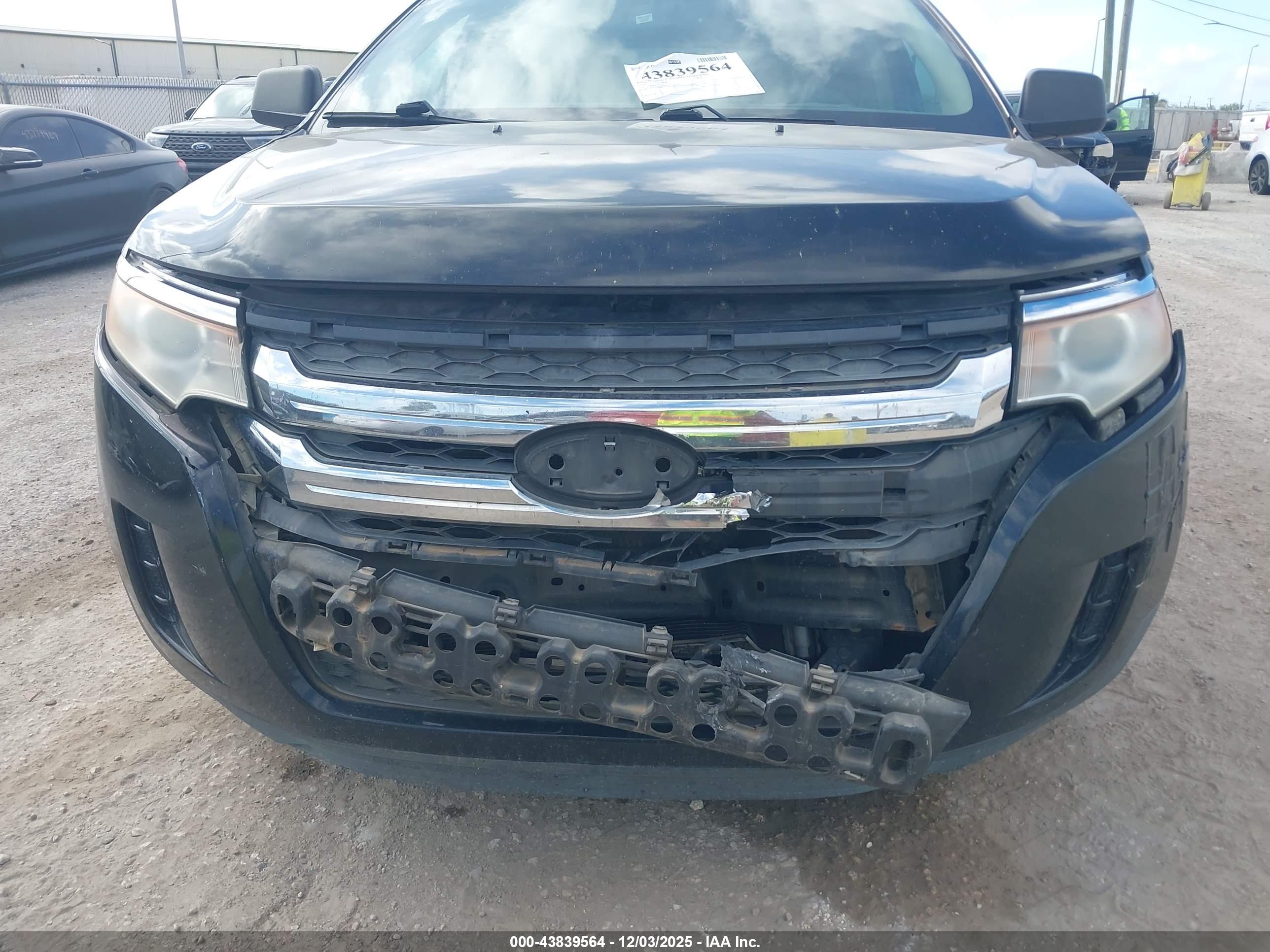 FORD EDGE image 6