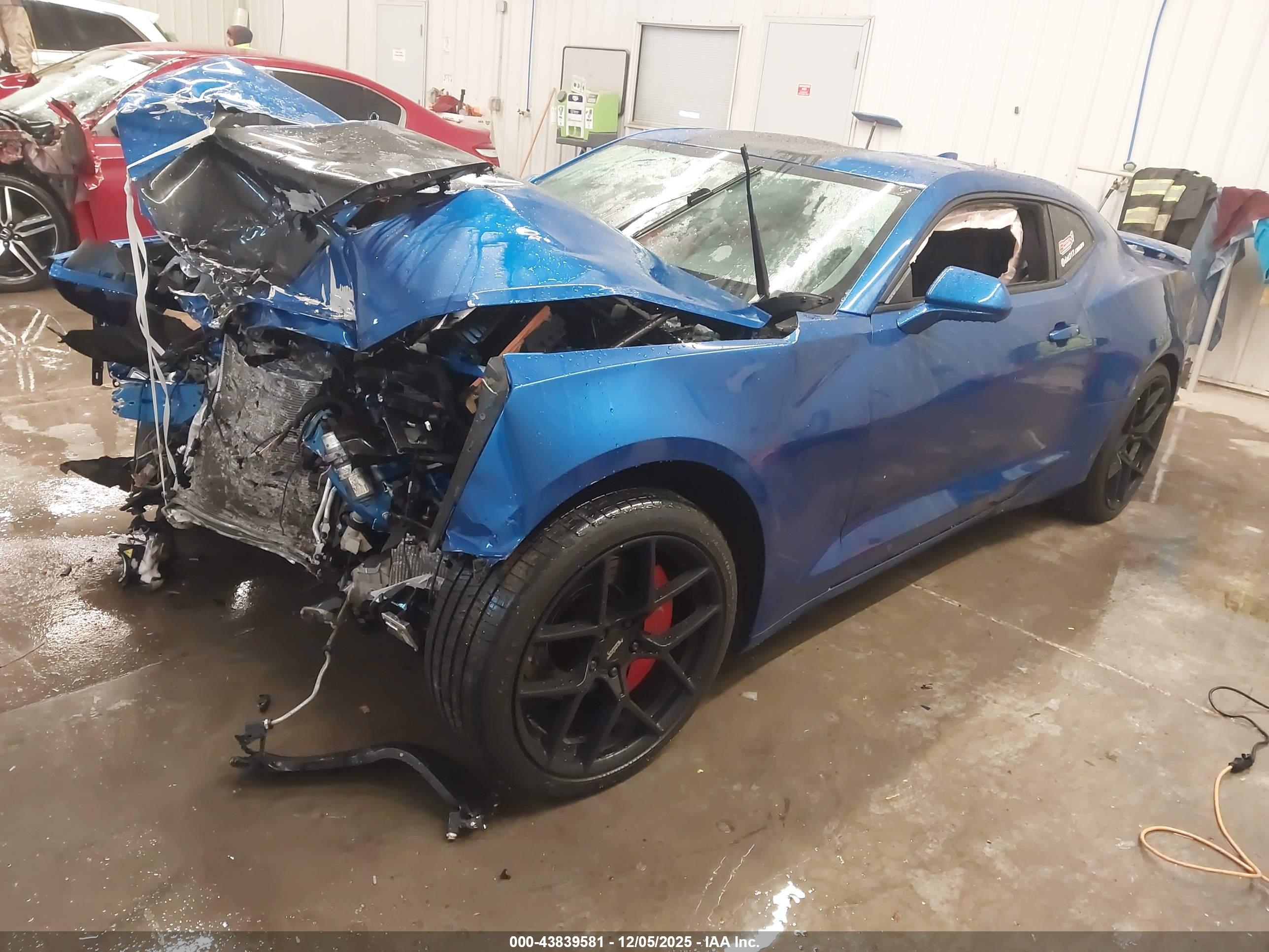 CHEVROLET CAMARO image 2
