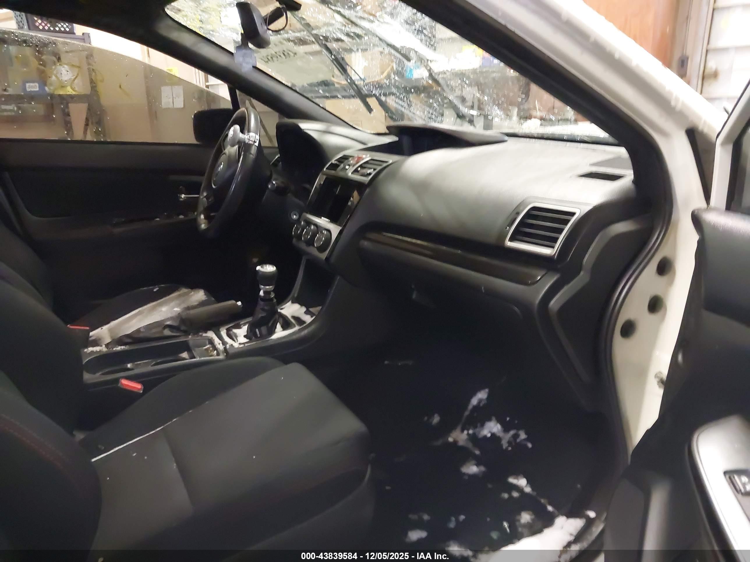SUBARU WRX image 5