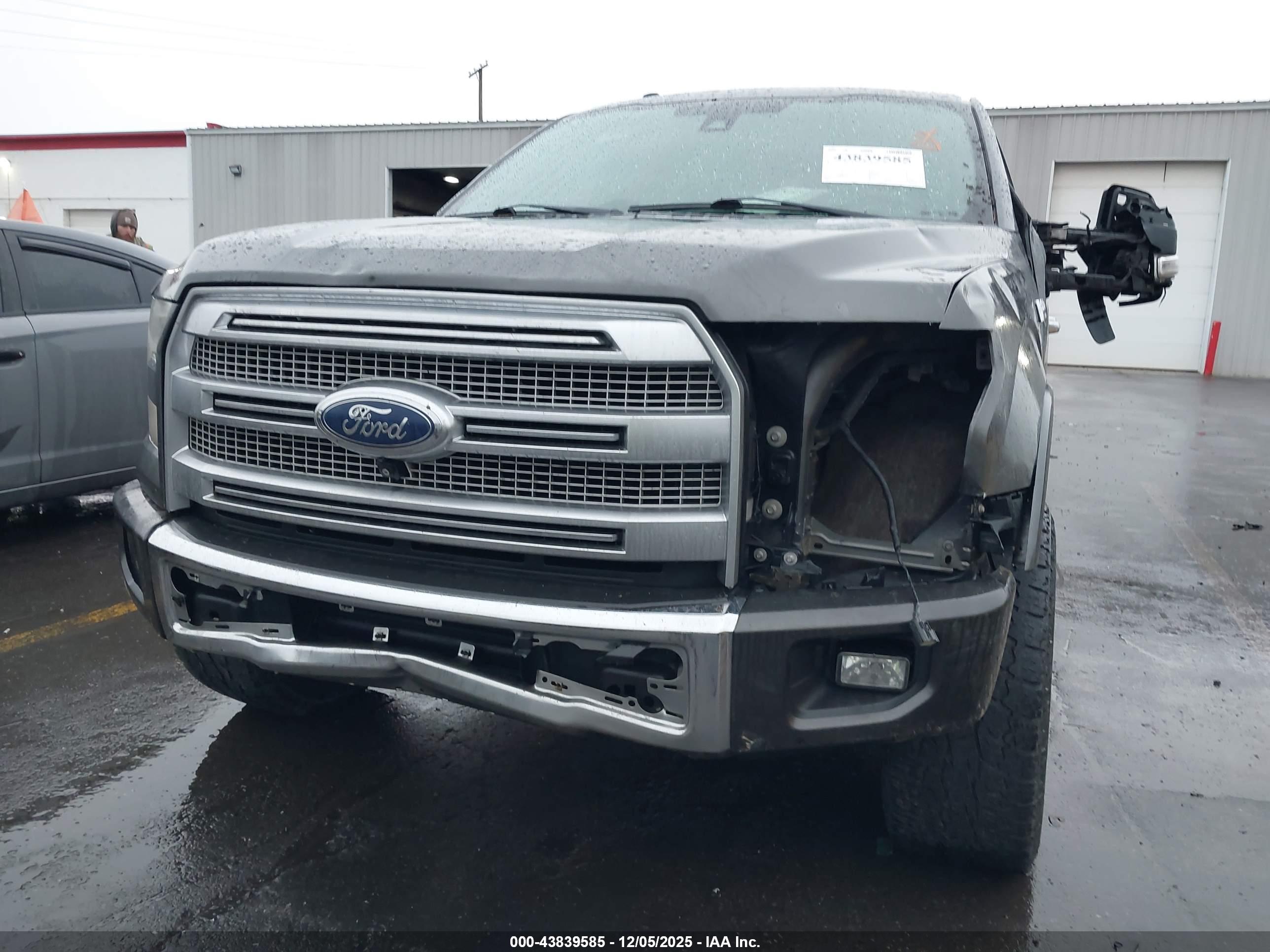FORD F-150 image 6