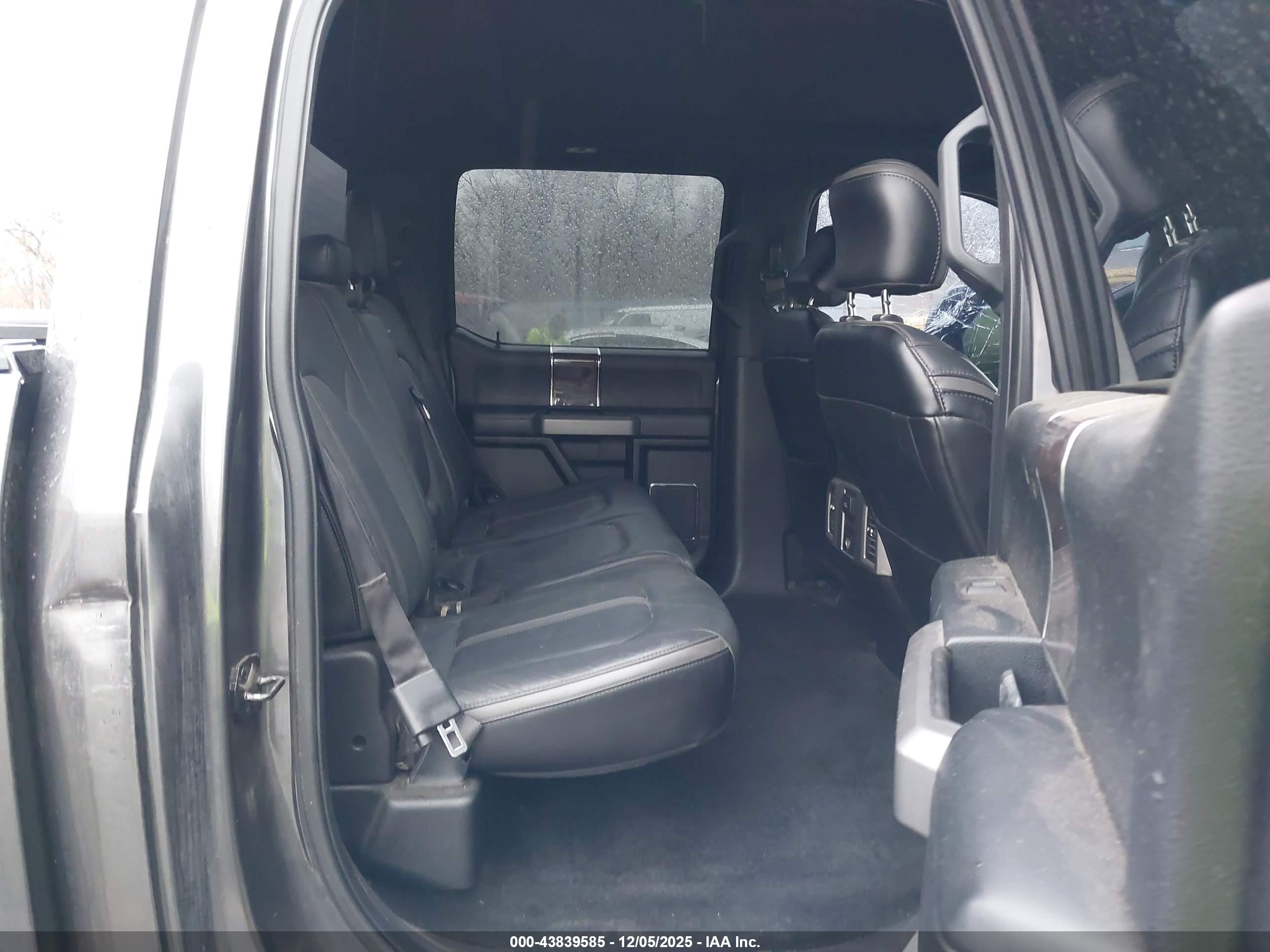 FORD F-150 image 8