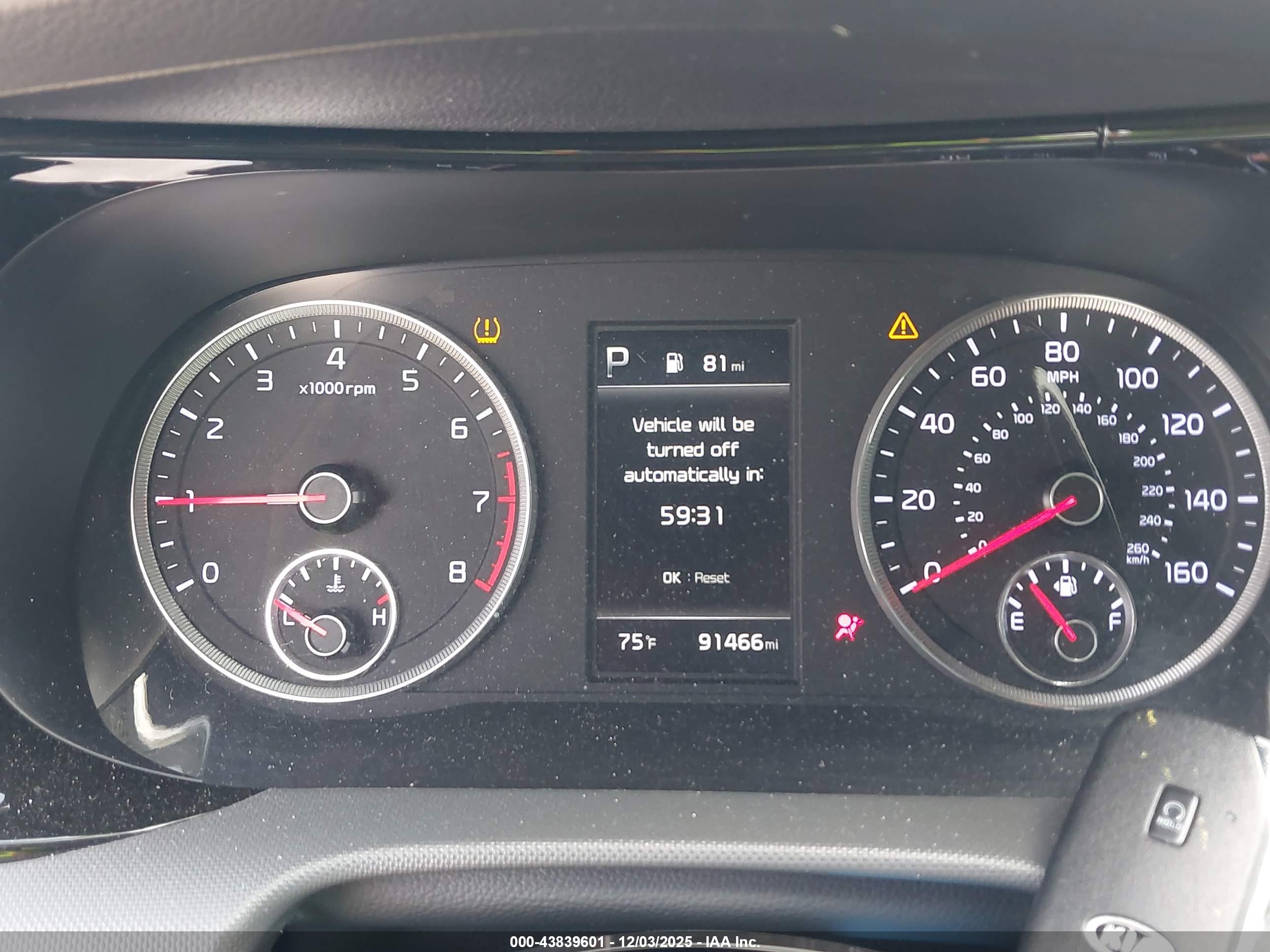 KIA K5 image 7