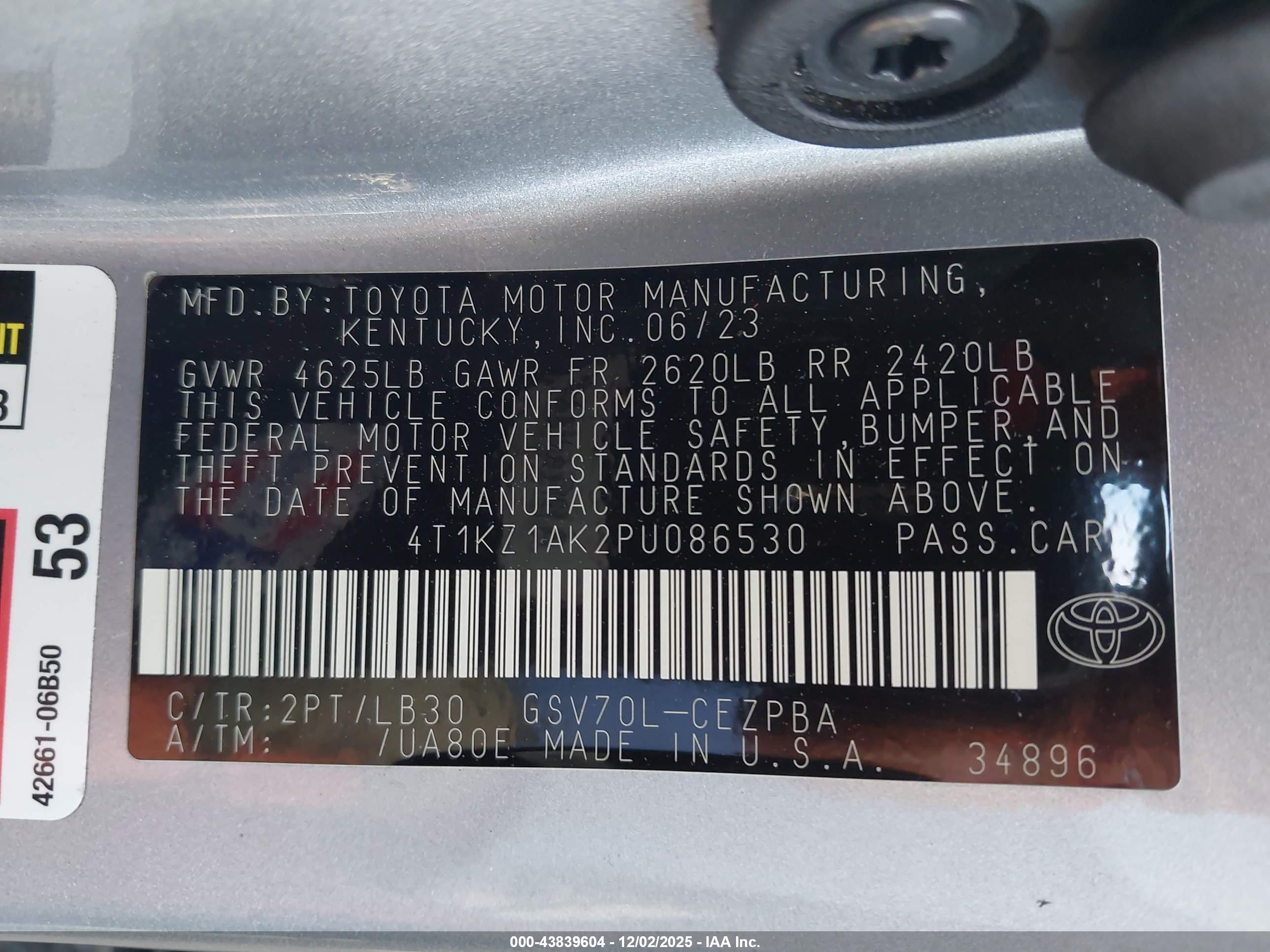TOYOTA CAMRY image 9