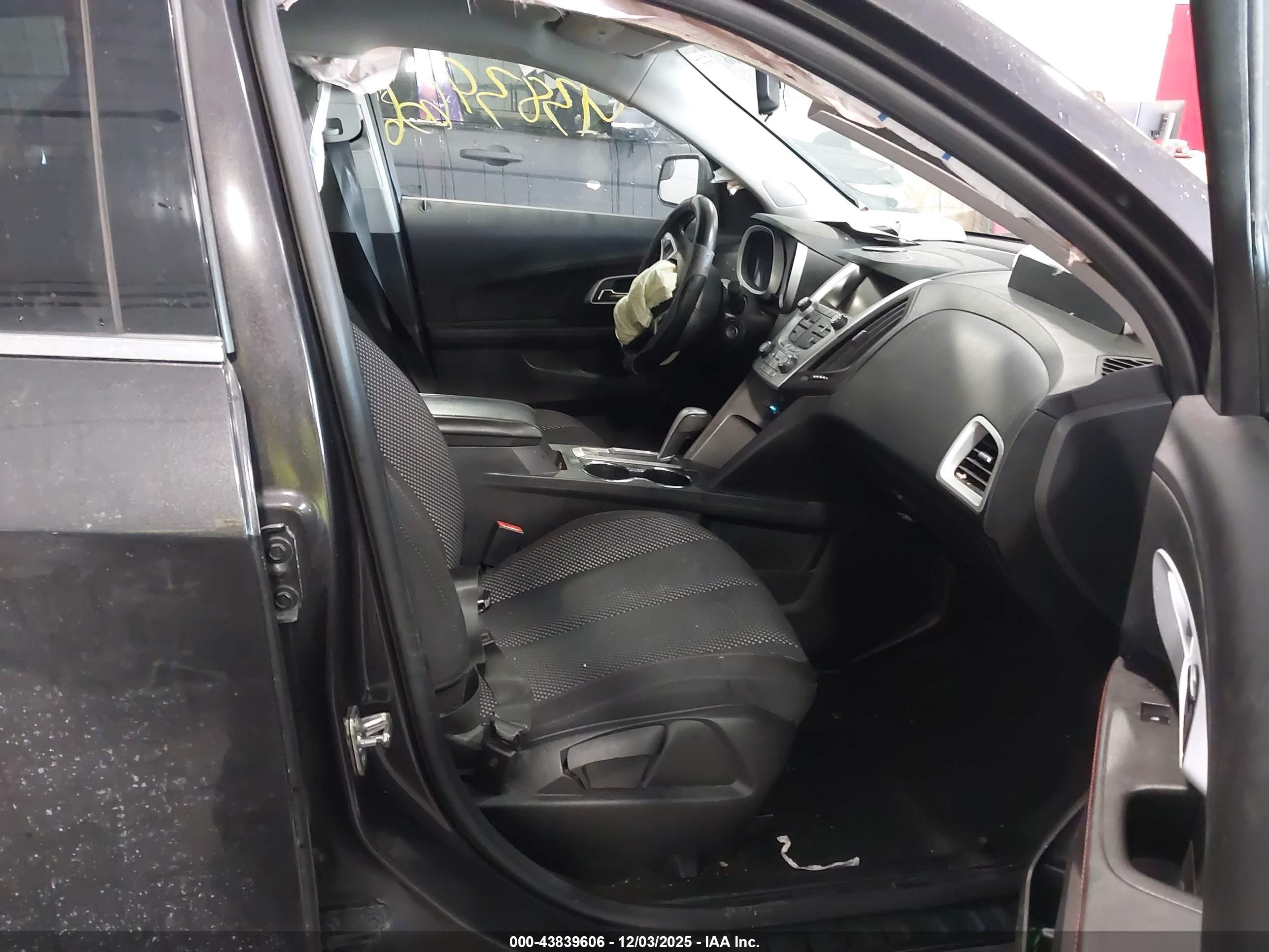 CHEVROLET EQUINOX image 5