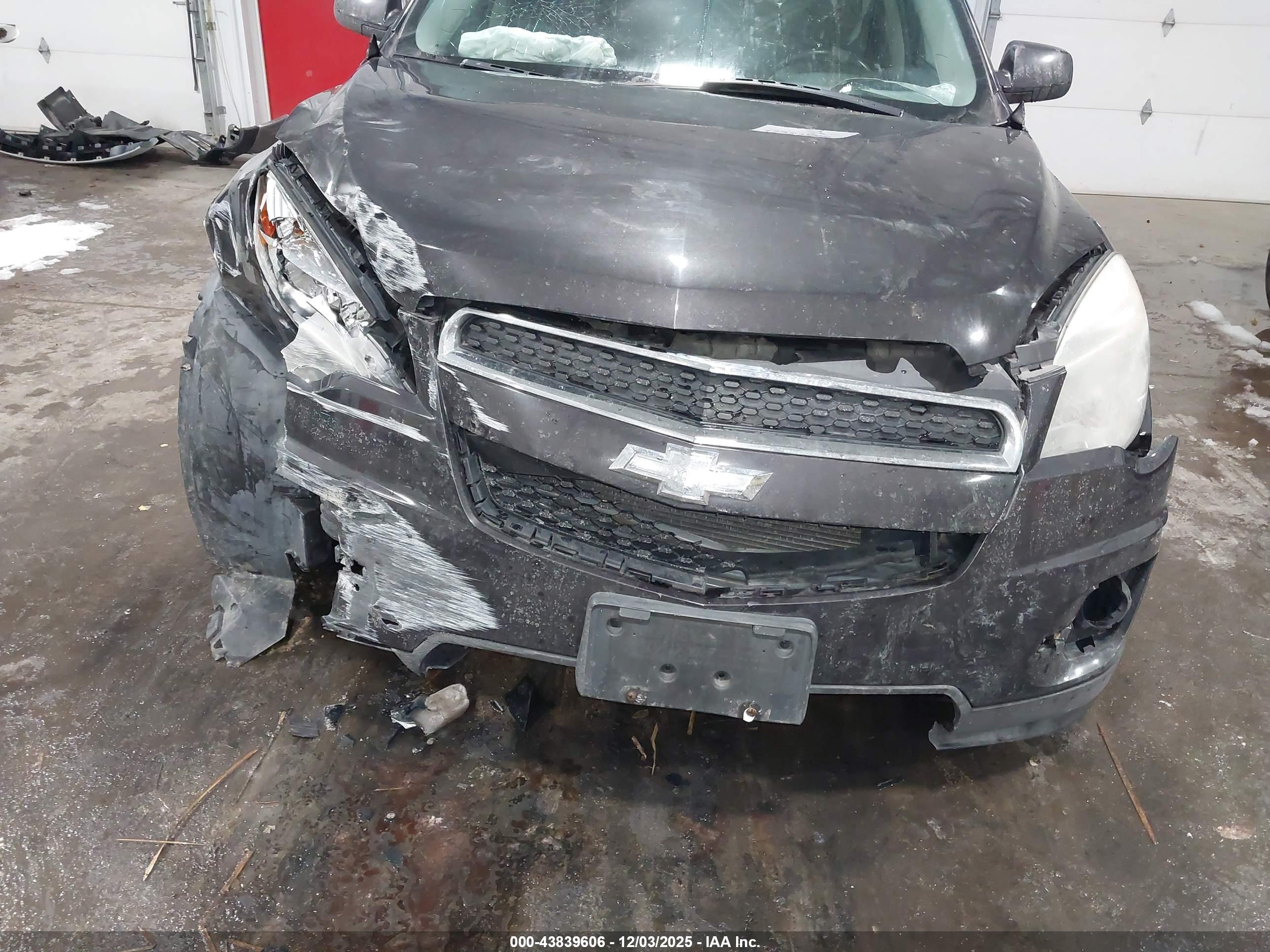 CHEVROLET EQUINOX image 6