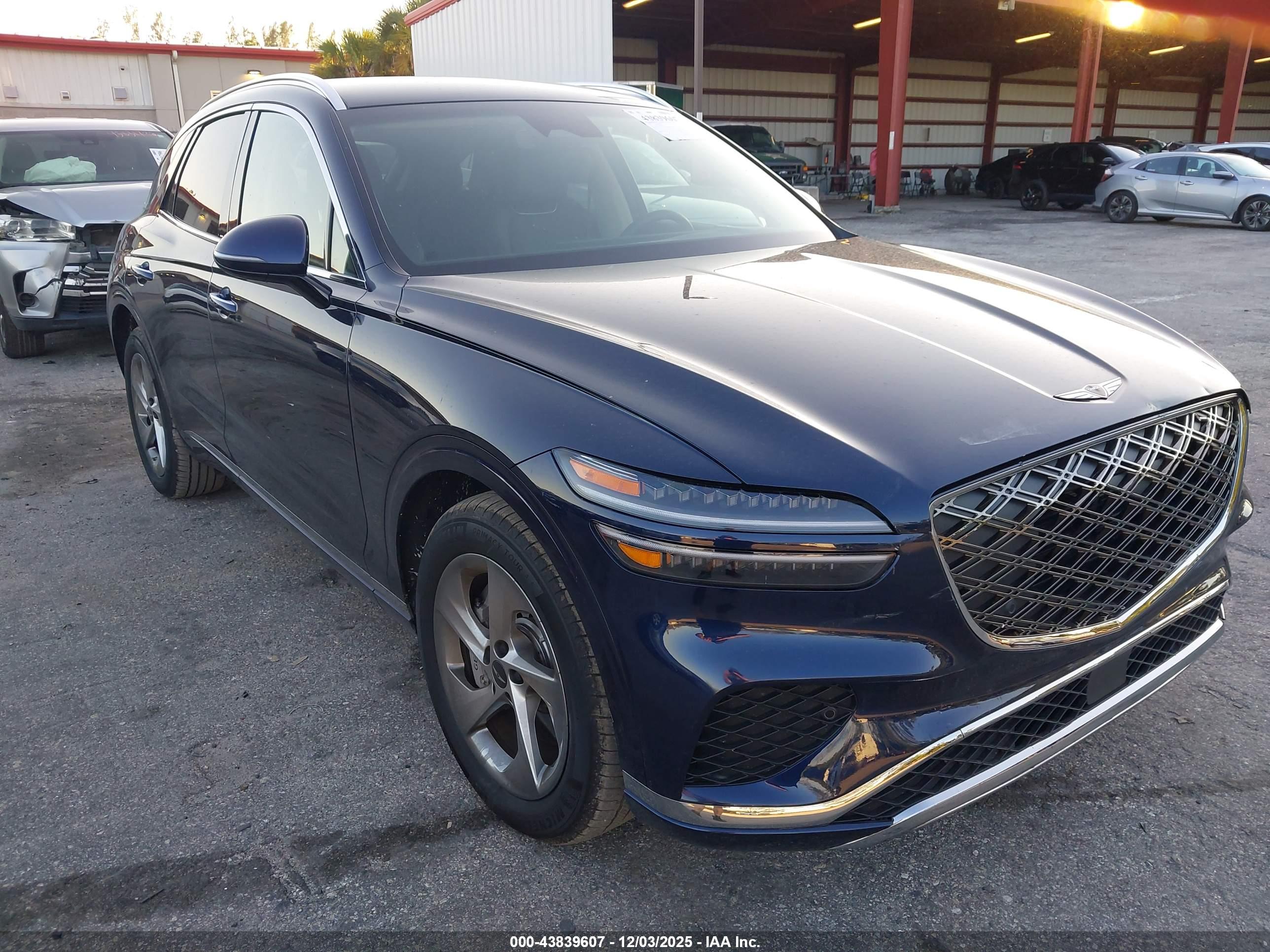 GENESIS GV70 image 6