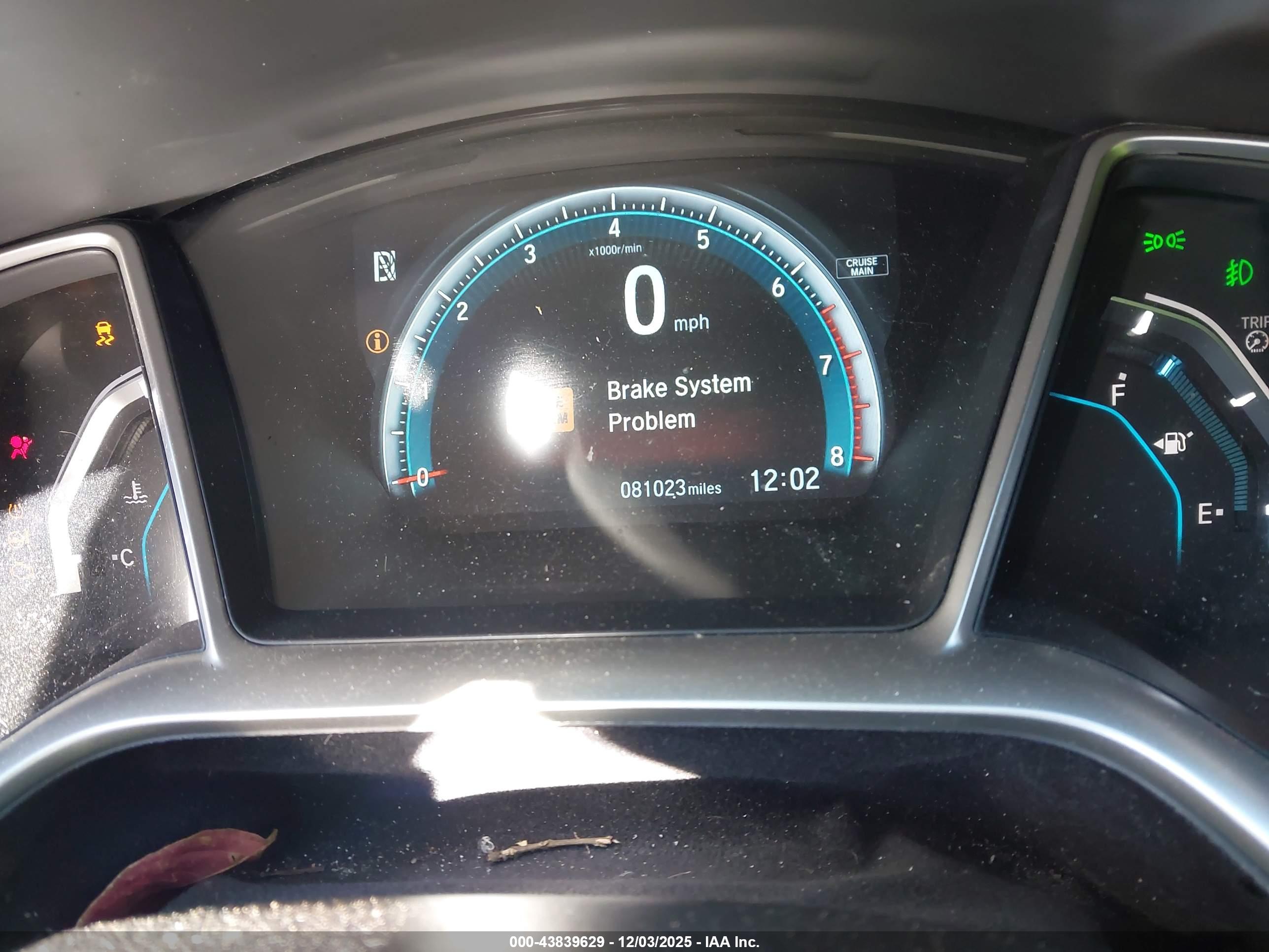 HONDA CIVIC image 7