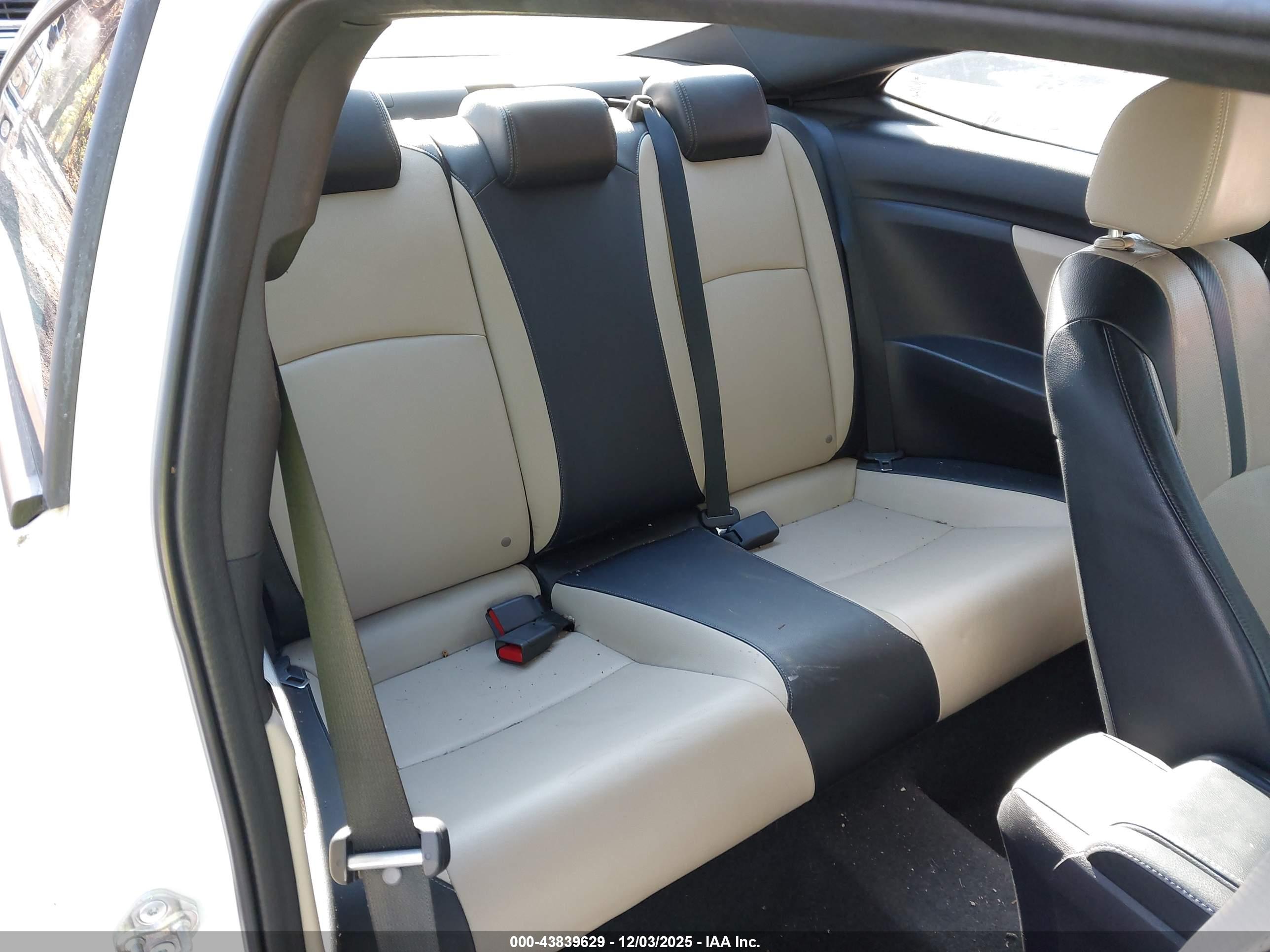 HONDA CIVIC image 8