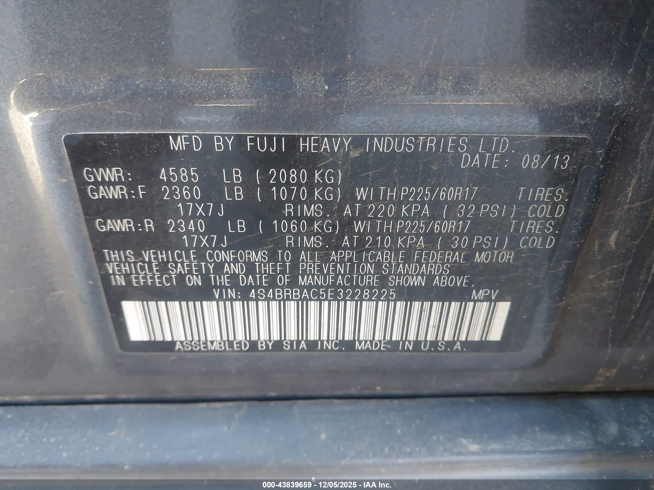 SUBARU OUTBACK image 9