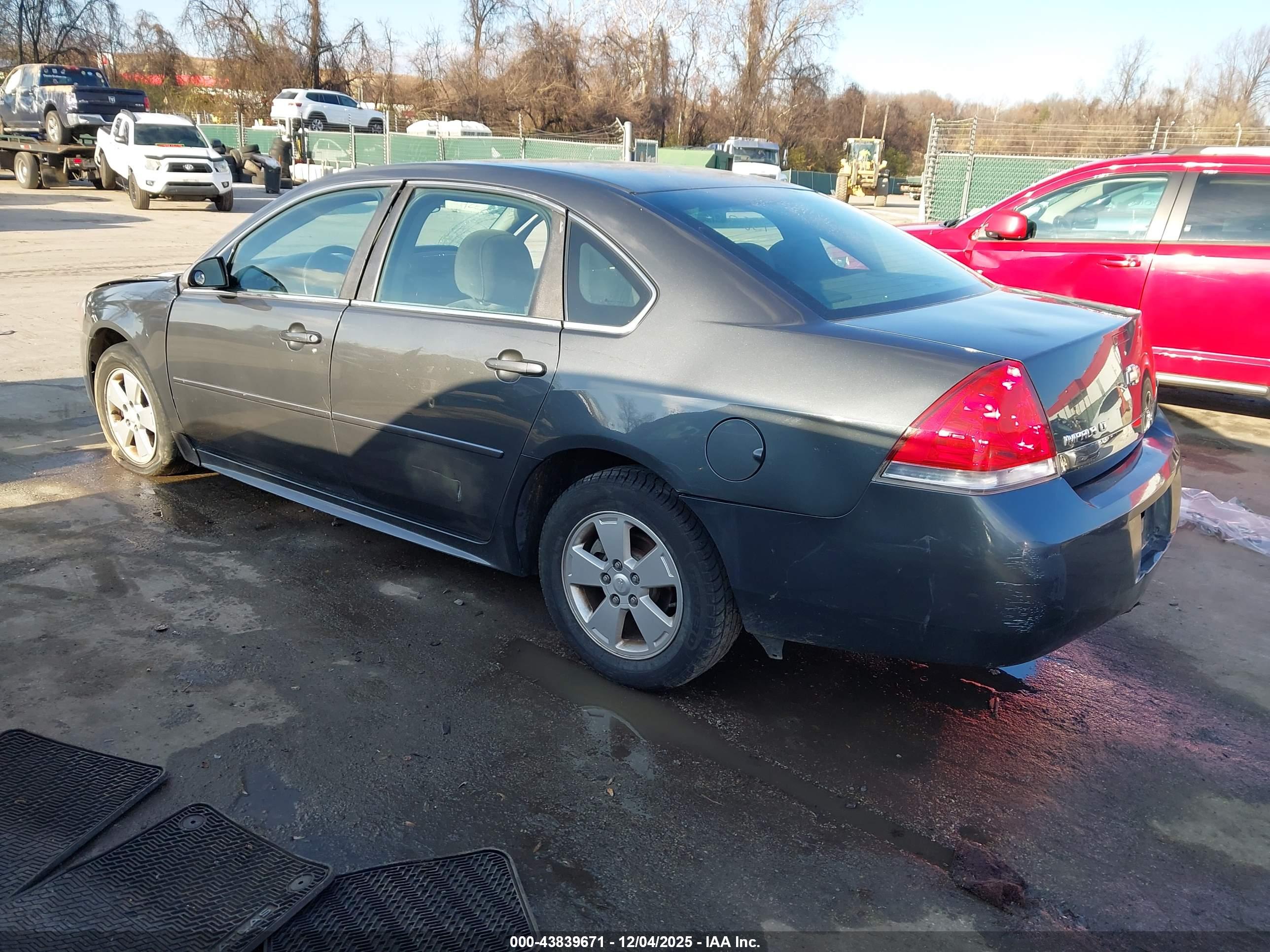 CHEVROLET IMPALA image 3