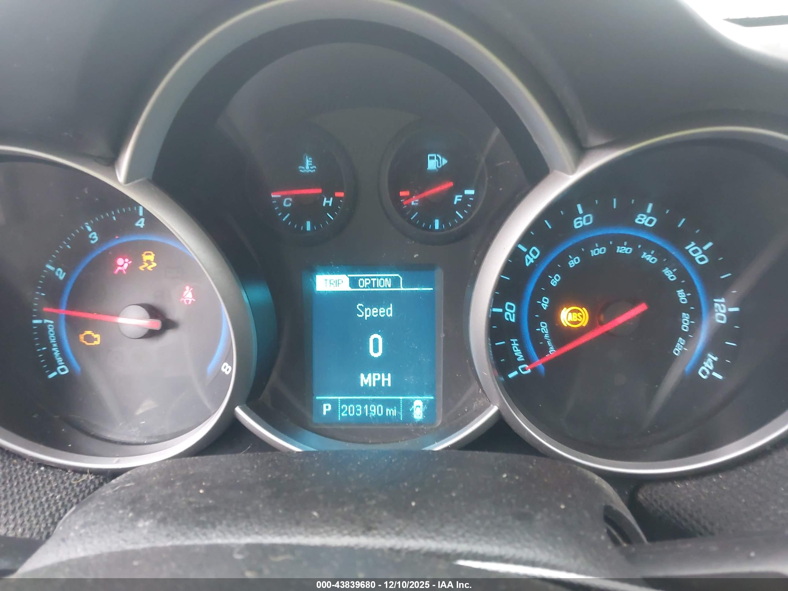 CHEVROLET CRUZE image 7