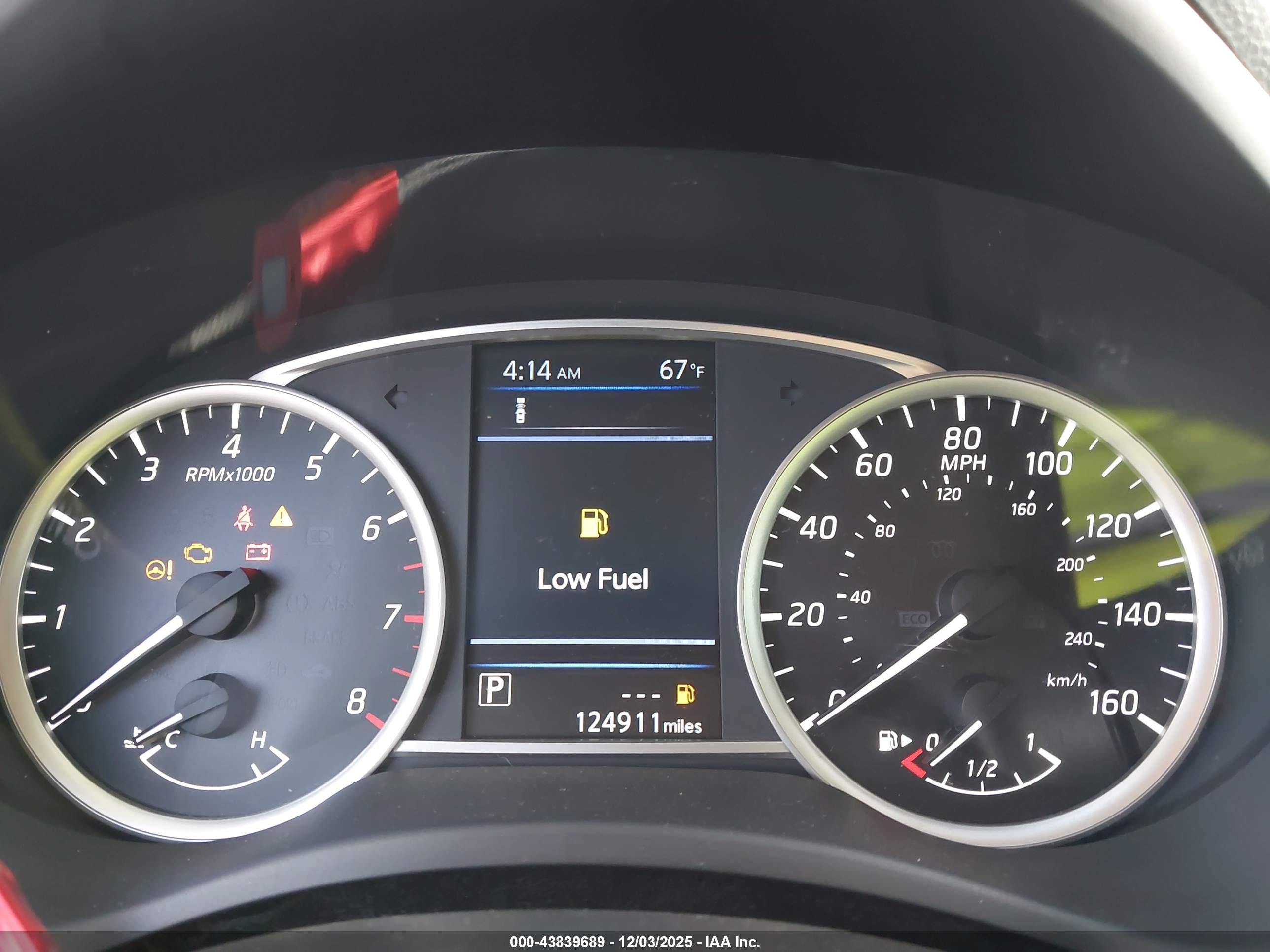 NISSAN SENTRA image 7