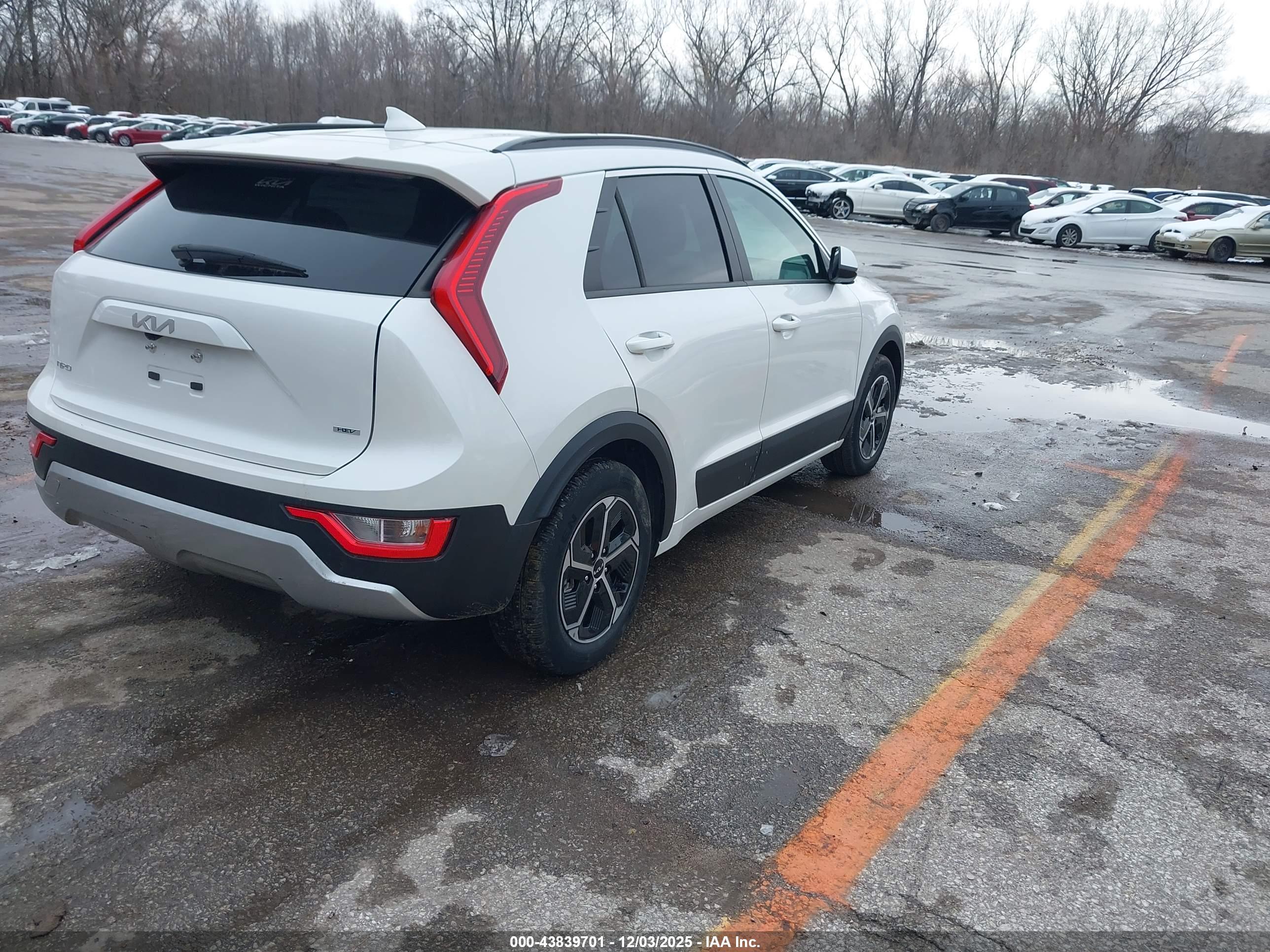 KIA NIRO image 4