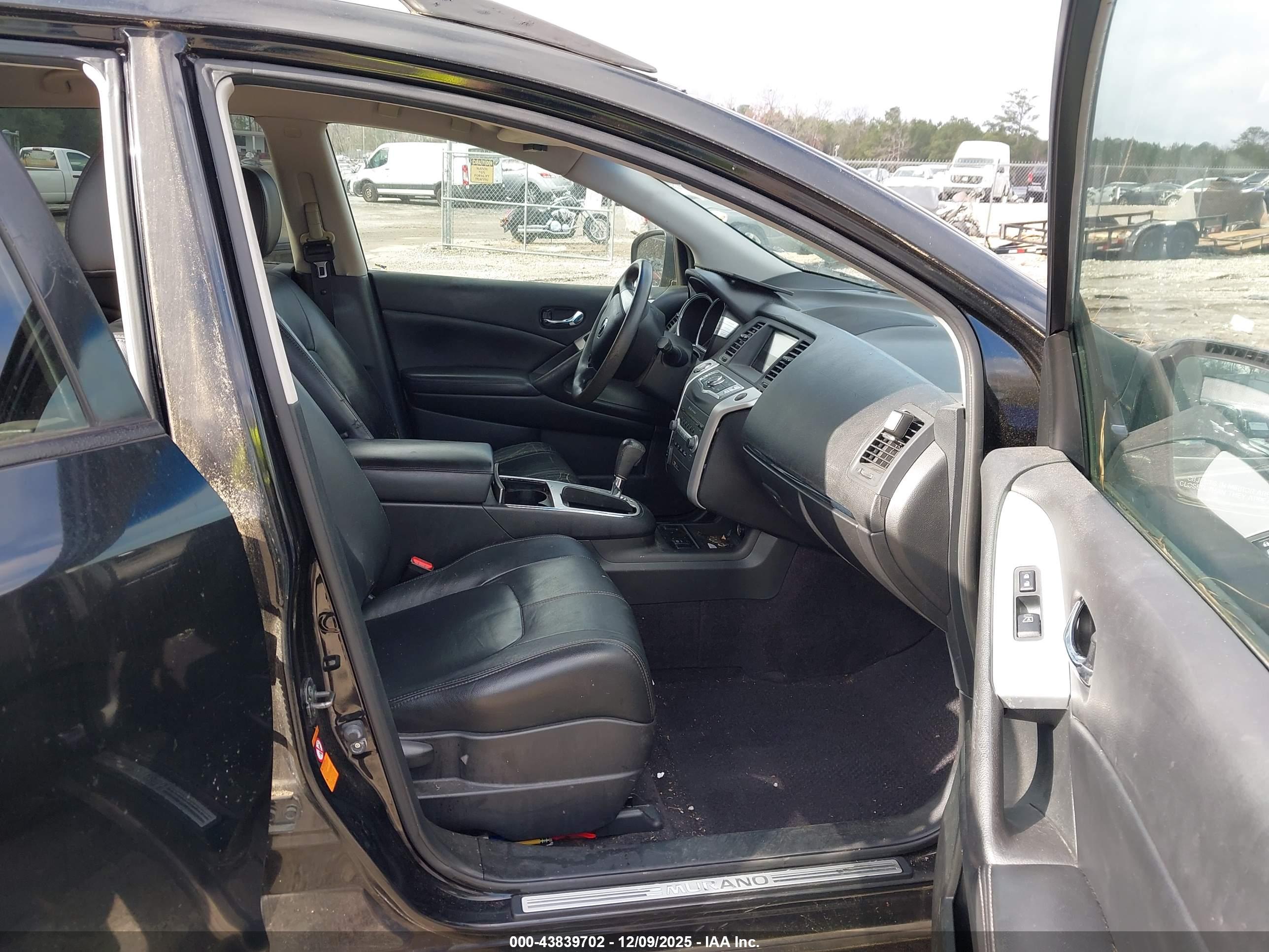 NISSAN MURANO image 5