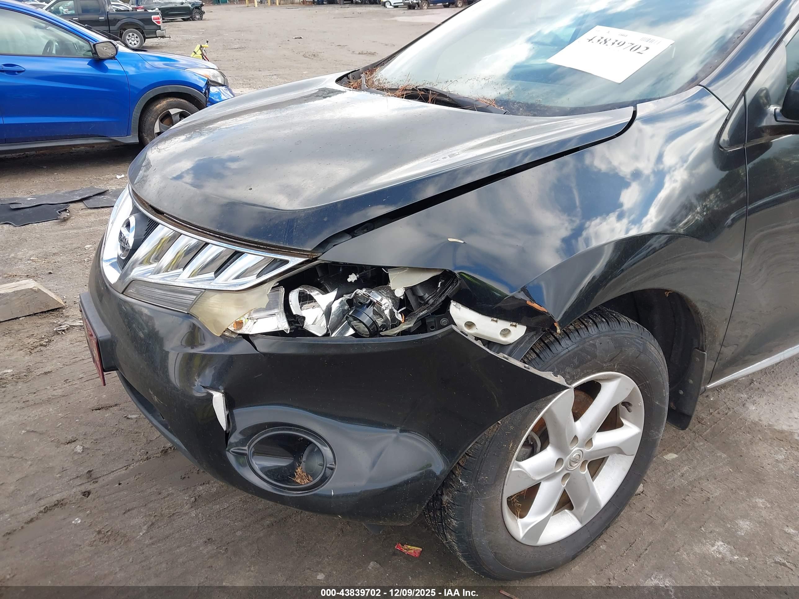 NISSAN MURANO image 6