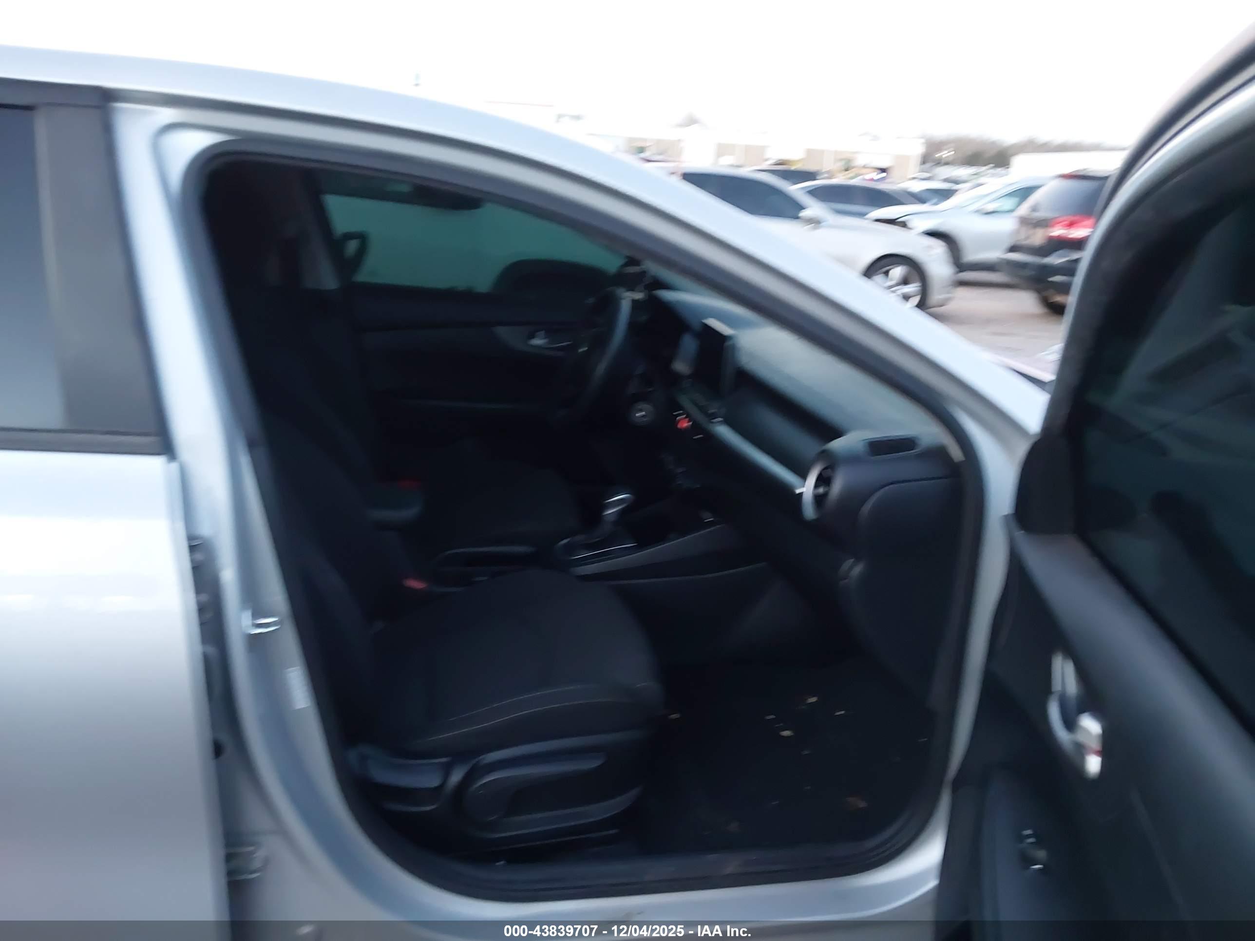 KIA FORTE image 5