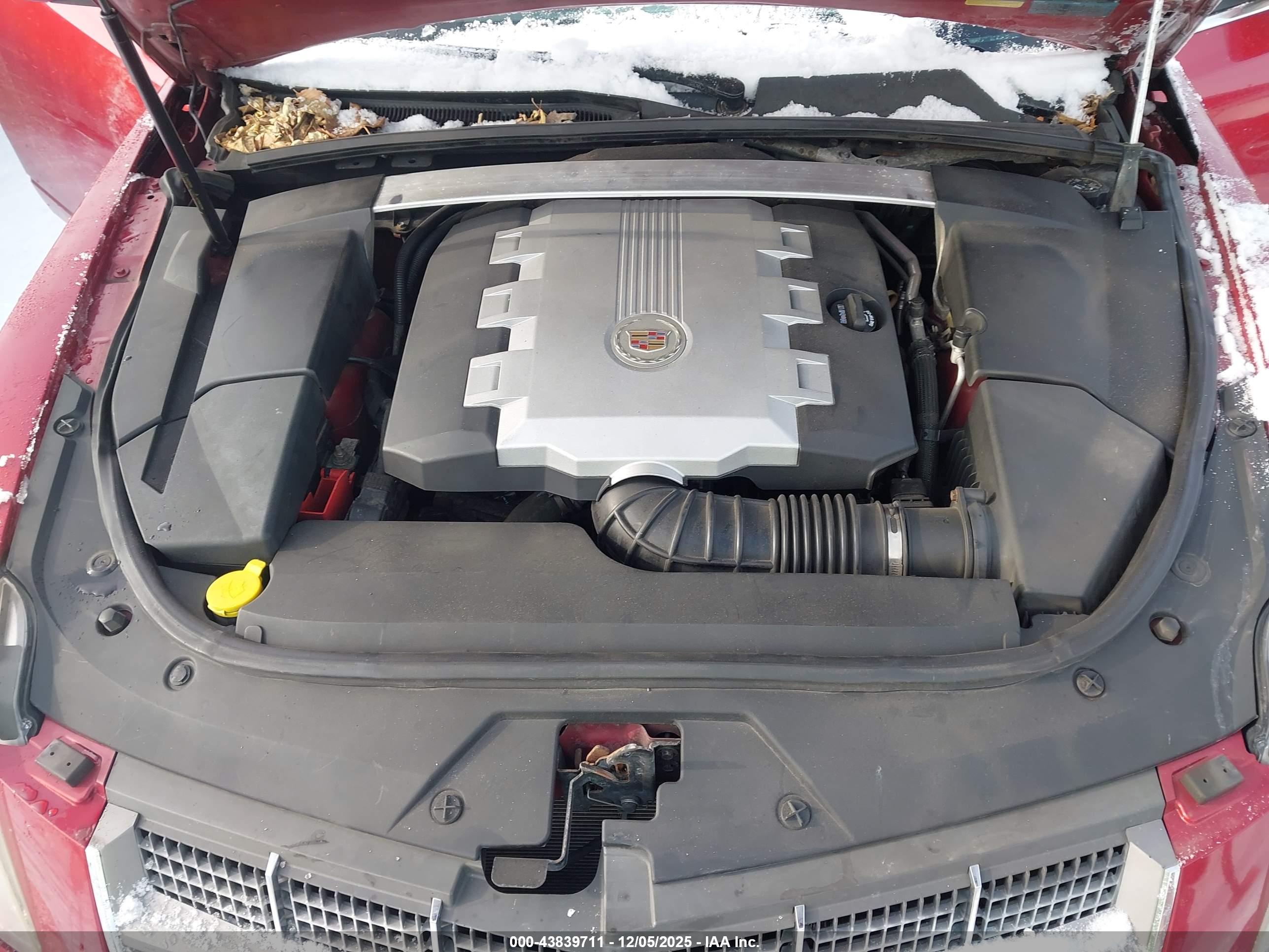 CADILLAC CTS image 10