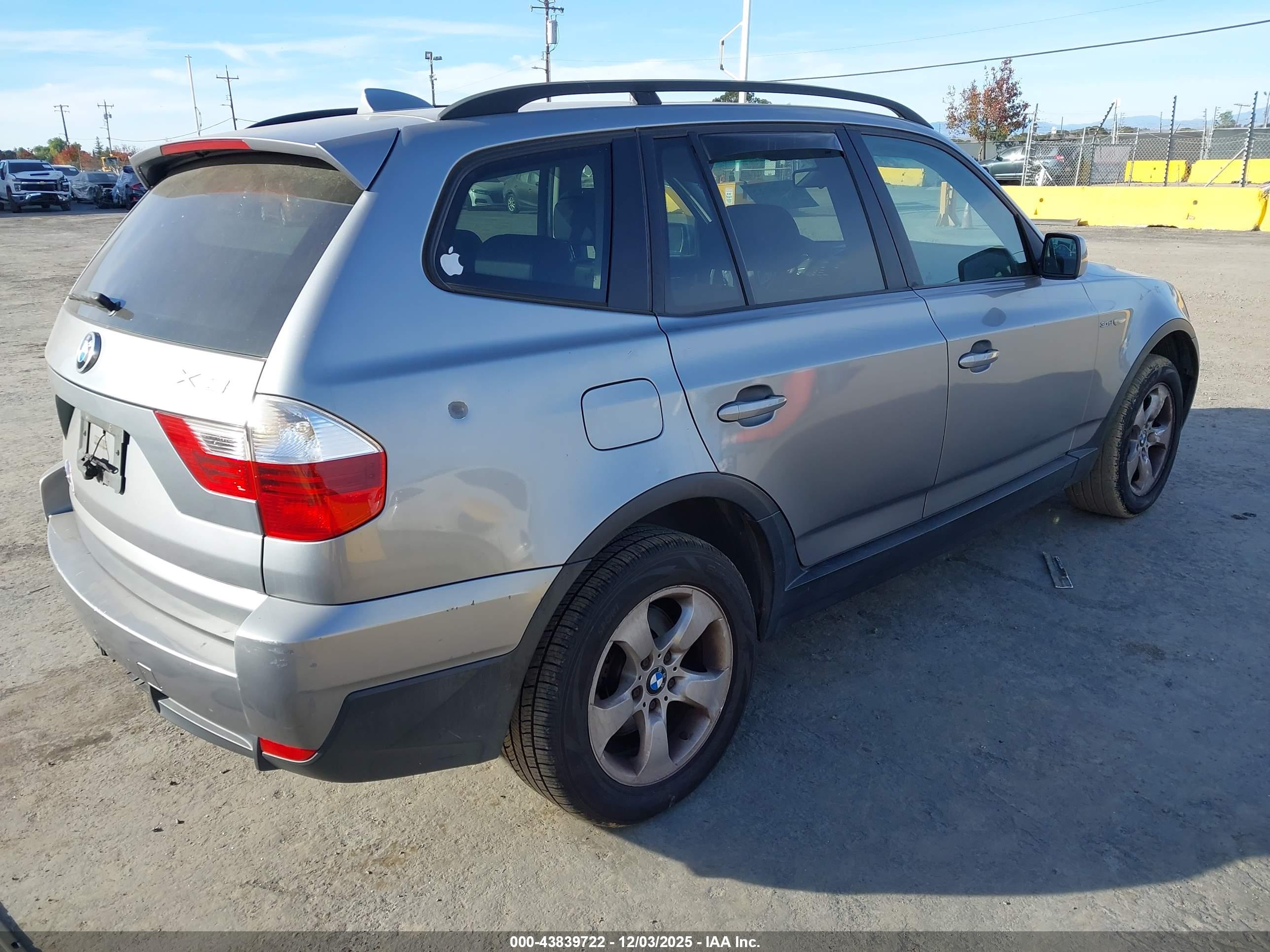 BMW X3 image 4